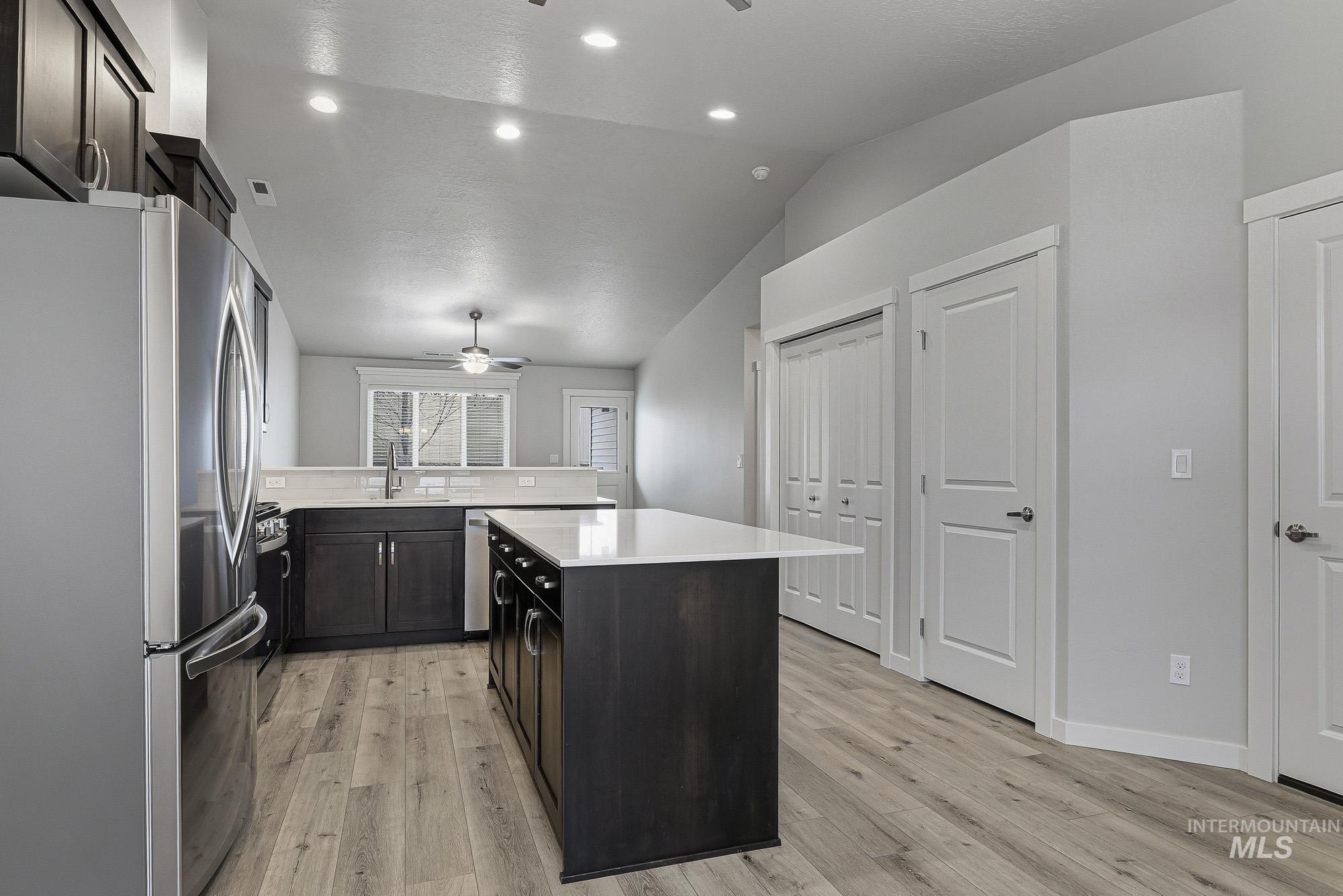 3065 N Summerbrook Ave, Meridian, Idaho 83646, 3 Bedrooms, 2 Bathrooms, Residential For Sale, Price $414,900,MLS 98974235