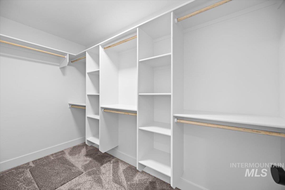 2186 Austin, Fruitland, Idaho 83619, 4 Bedrooms, 2 Bathrooms, Residential For Sale, Price $440,000,MLS 98974238