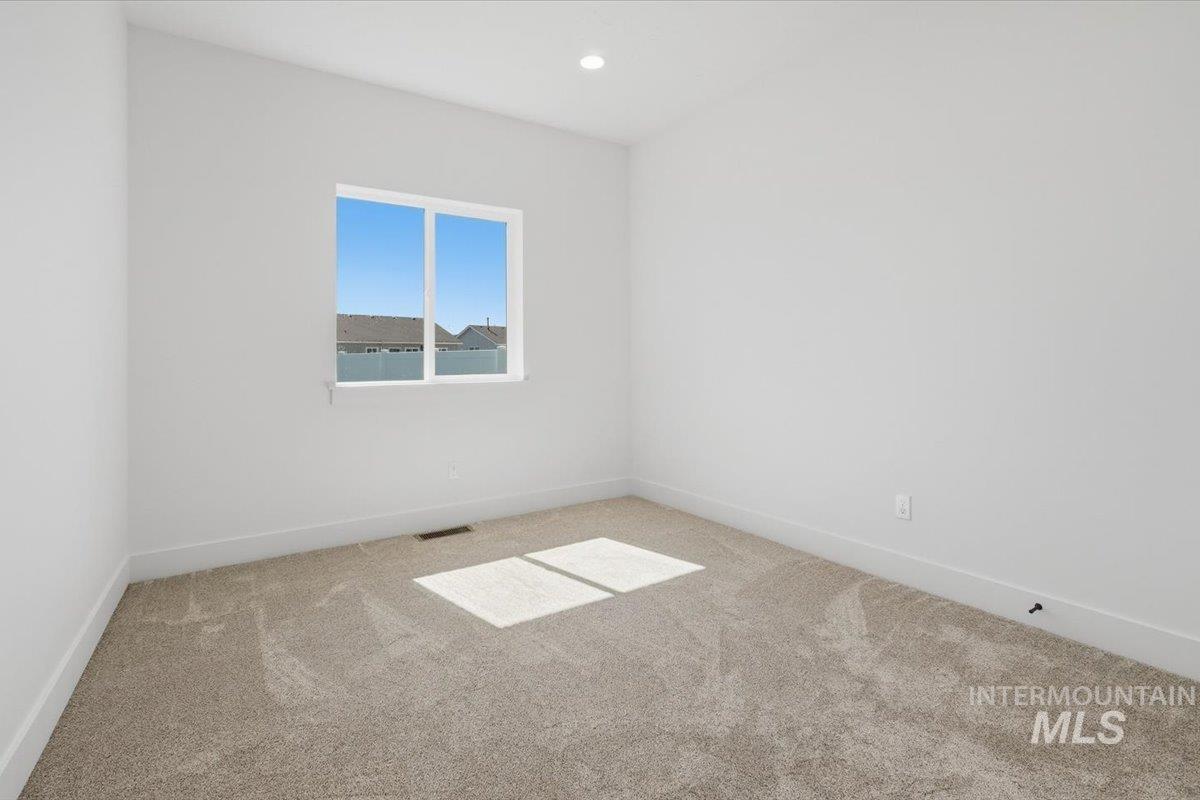 2173 Austin Way, Fruitland, Idaho 83619, 3 Bedrooms, 2 Bathrooms, Residential For Sale, Price $419,000,MLS 98974239