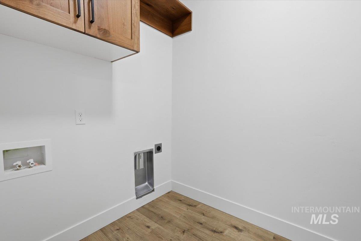 2173 Austin Way, Fruitland, Idaho 83619, 3 Bedrooms, 2 Bathrooms, Residential For Sale, Price $419,000,MLS 98974239