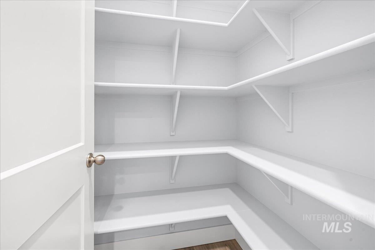 2173 Austin Way, Fruitland, Idaho 83619, 3 Bedrooms, 2 Bathrooms, Residential For Sale, Price $450,000,MLS 98974239