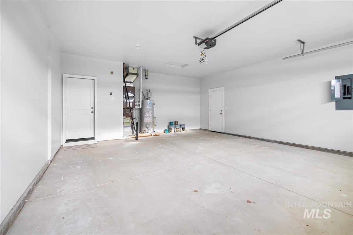 2173 Austin Way, Fruitland, Idaho 83619, 3 Bedrooms, 2 Bathrooms, Residential For Sale, Price $450,000,MLS 98974239