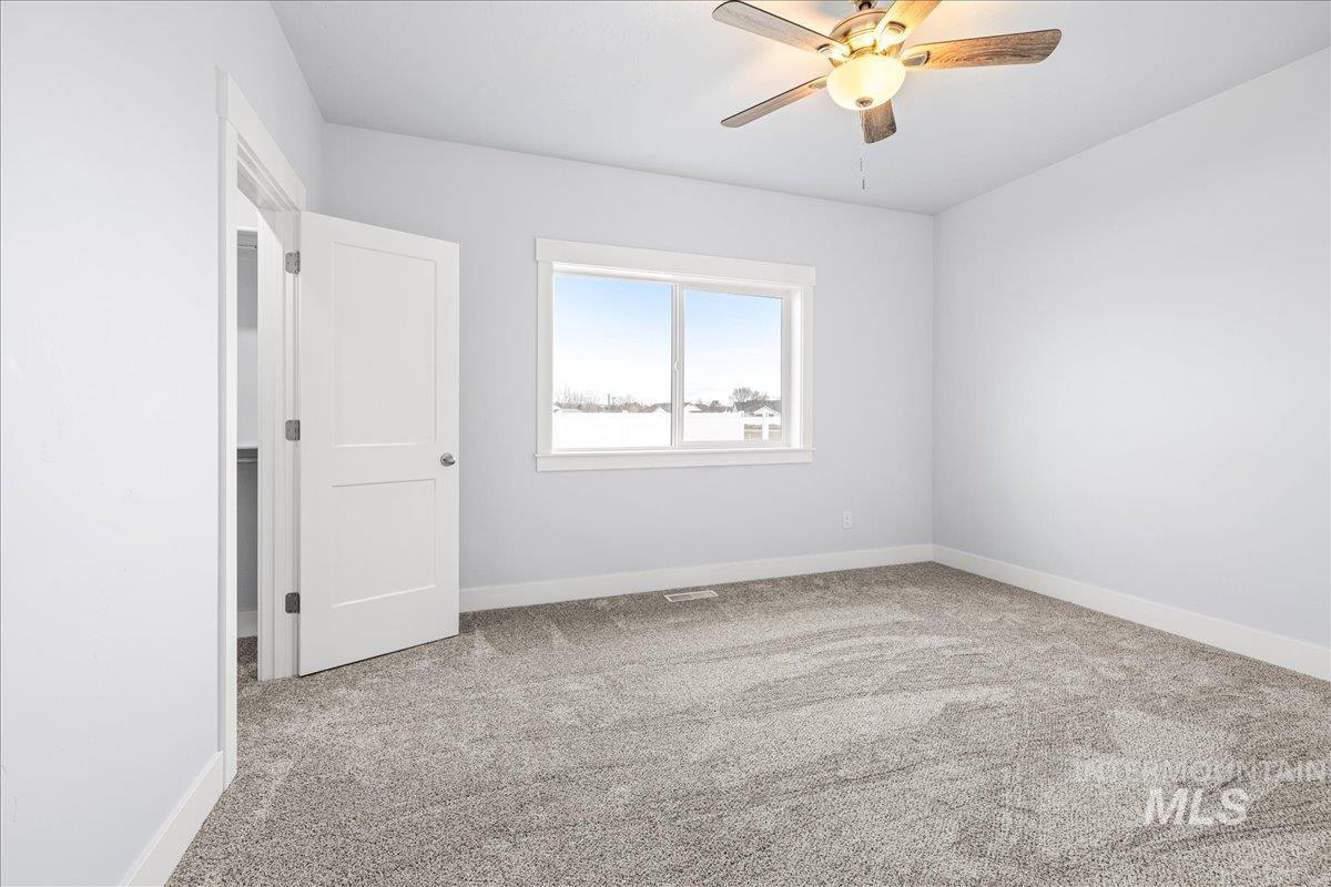 2173 Austin Way, Fruitland, Idaho 83619, 3 Bedrooms, 2 Bathrooms, Residential For Sale, Price $450,000,MLS 98974239