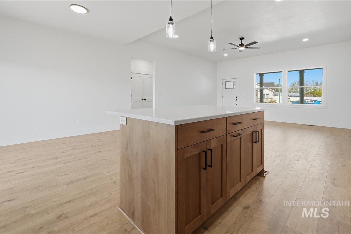 2173 Austin Way, Fruitland, Idaho 83619, 3 Bedrooms, 2 Bathrooms, Residential For Sale, Price $419,000,MLS 98974239