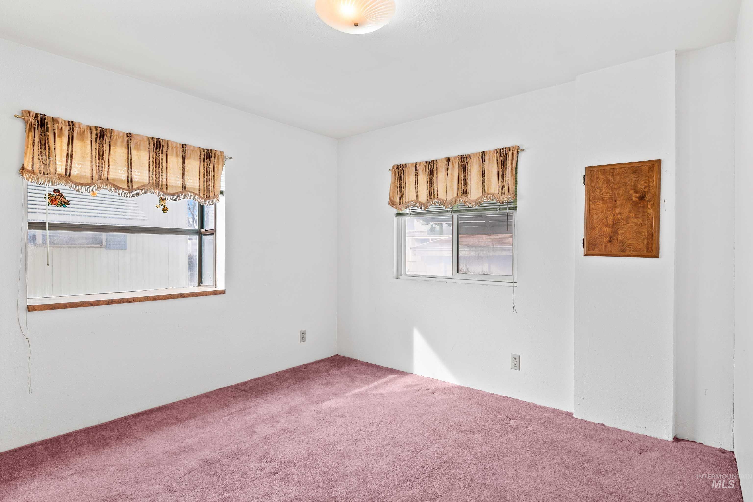 419 Fruitland Avenue, Buhl, Idaho 83316, 3 Bedrooms, 2 Bathrooms, Residential For Sale, Price $59,900,MLS 98974241