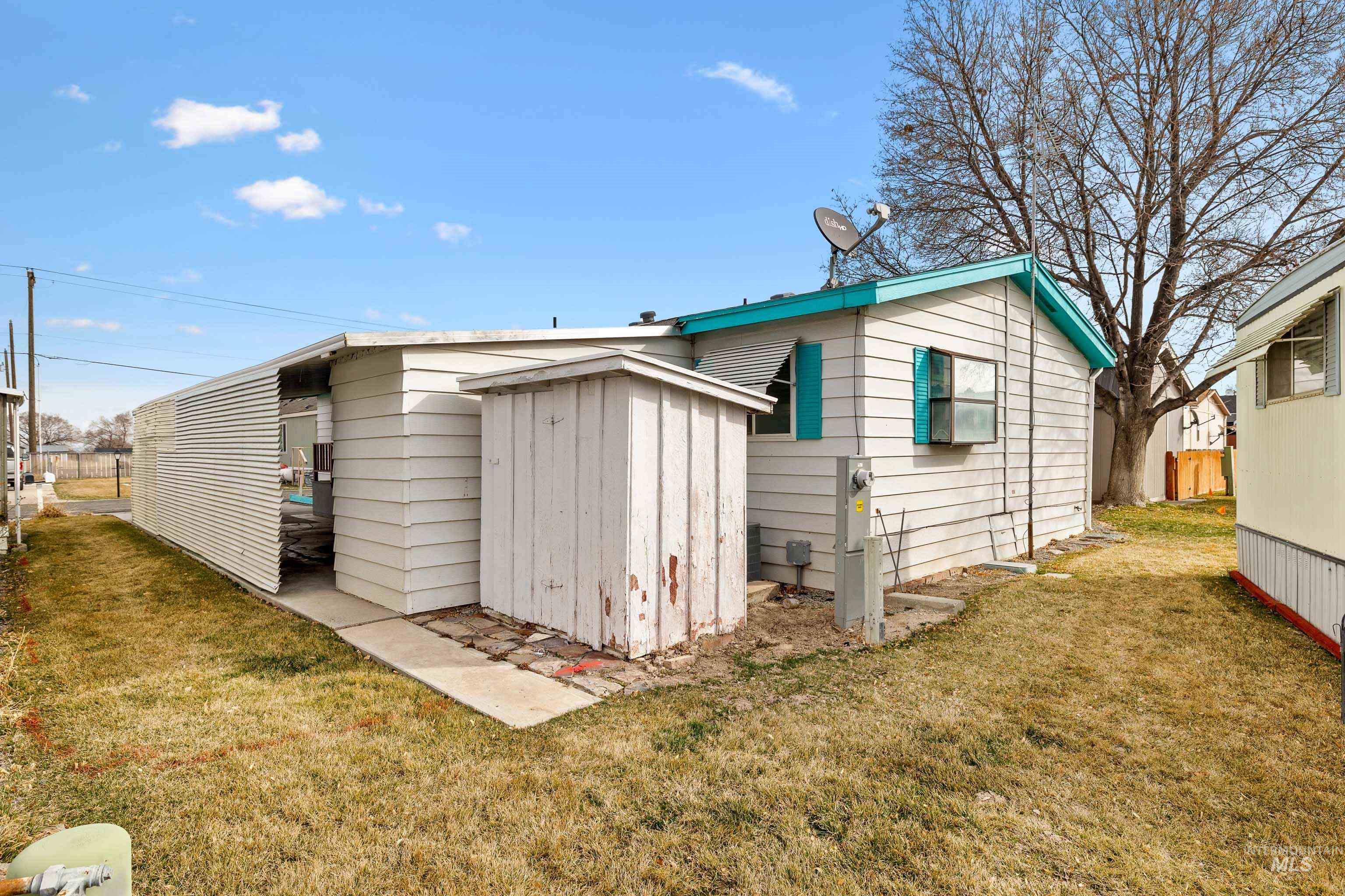 419 Fruitland Avenue, Buhl, Idaho 83316, 3 Bedrooms, 2 Bathrooms, Residential For Sale, Price $59,900,MLS 98974241
