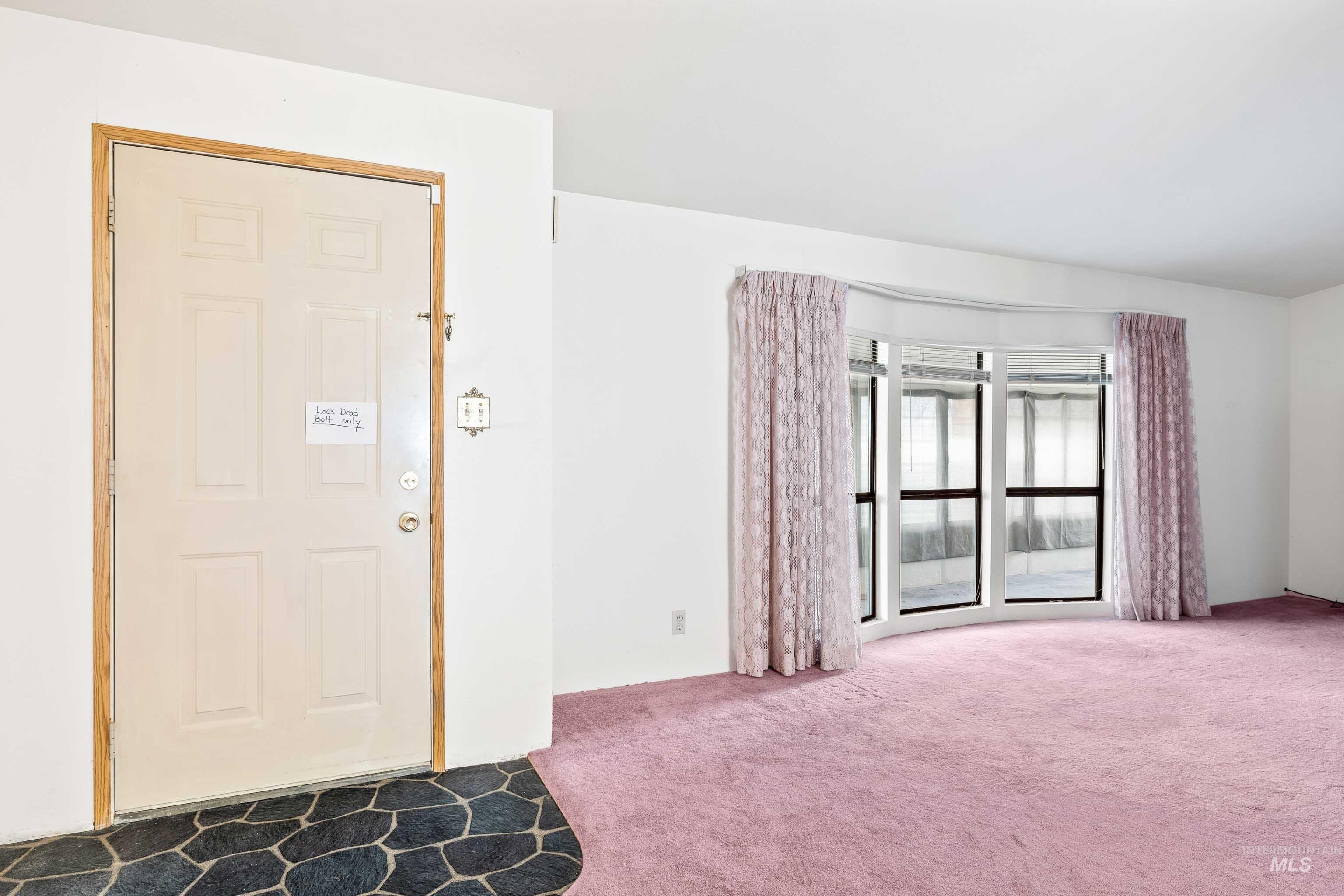 419 Fruitland Avenue, Buhl, Idaho 83316, 3 Bedrooms, 2 Bathrooms, Residential For Sale, Price $59,900,MLS 98974241