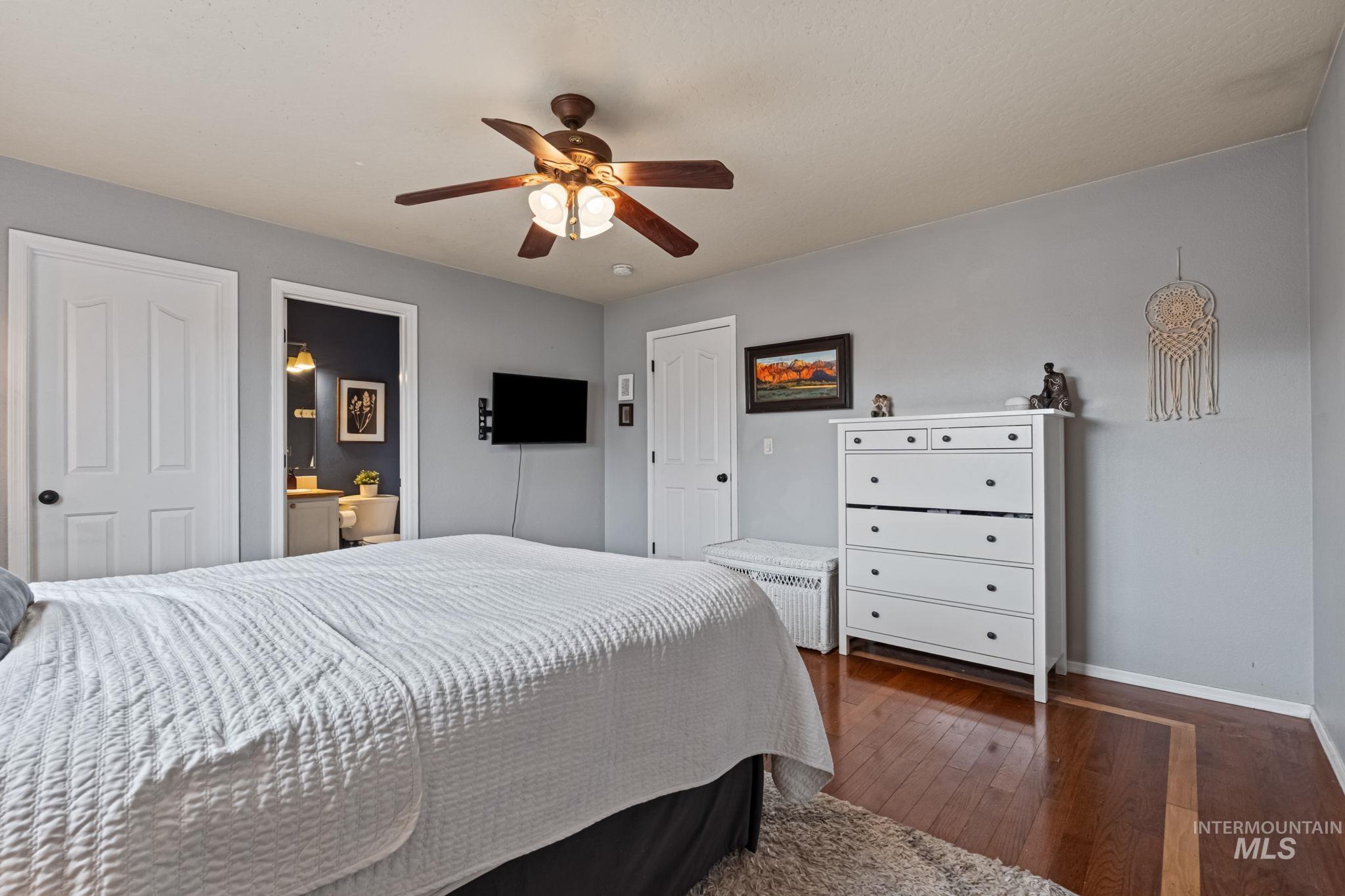 11757 W Mount Hood Ave, Nampa, Idaho 83651, 4 Bedrooms, 3 Bathrooms, Residential For Sale, Price $415,000, 98974245