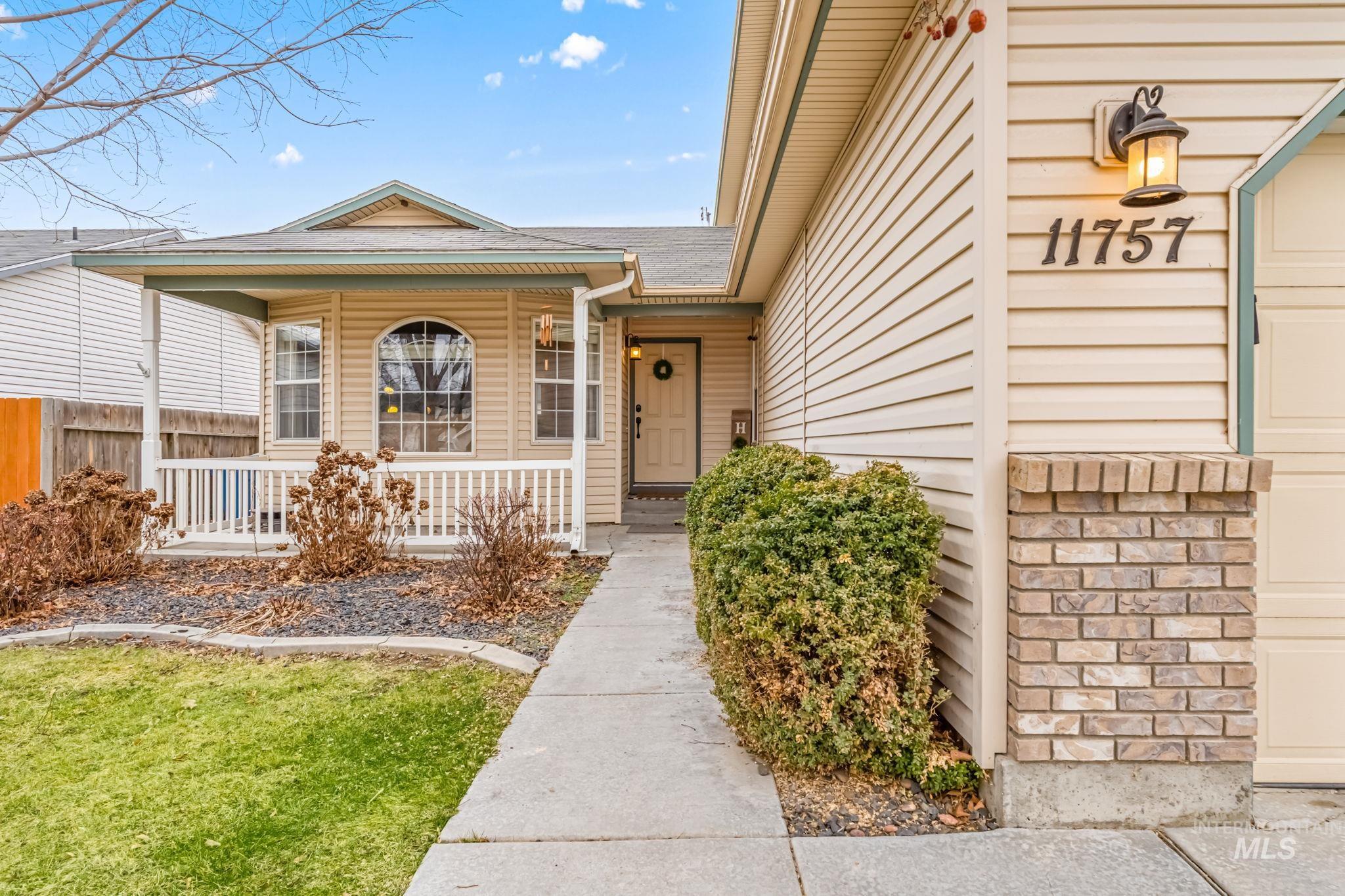 11757 W Mount Hood Ave, Nampa, Idaho 83651, 4 Bedrooms, 3 Bathrooms, Residential For Sale, Price $415,000, 98974245