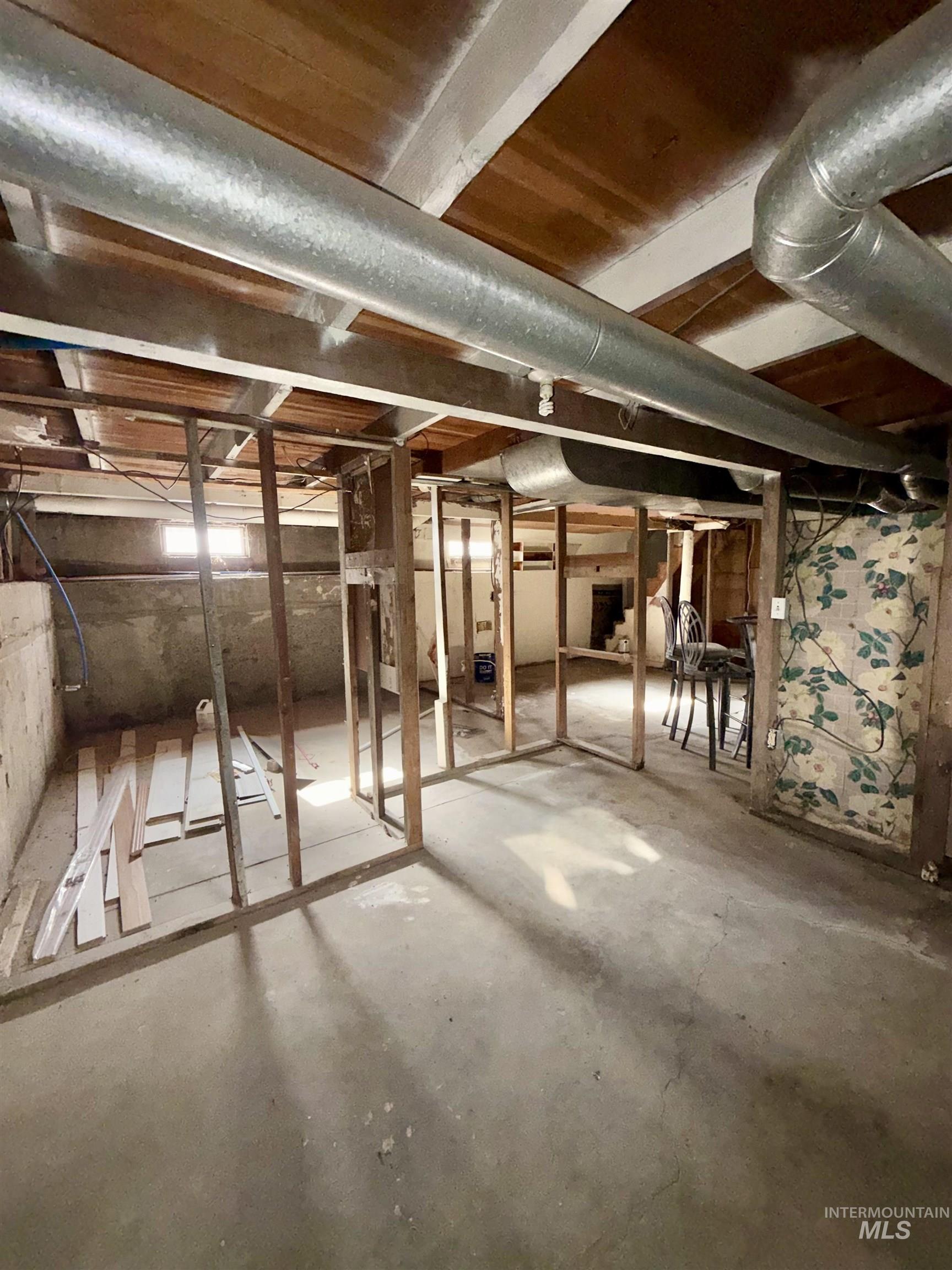 478 2nd St West, Hansen, Idaho 83334, 2 Bedrooms, 1 Bathroom, Residential For Sale, Price $230,000,MLS 98974247