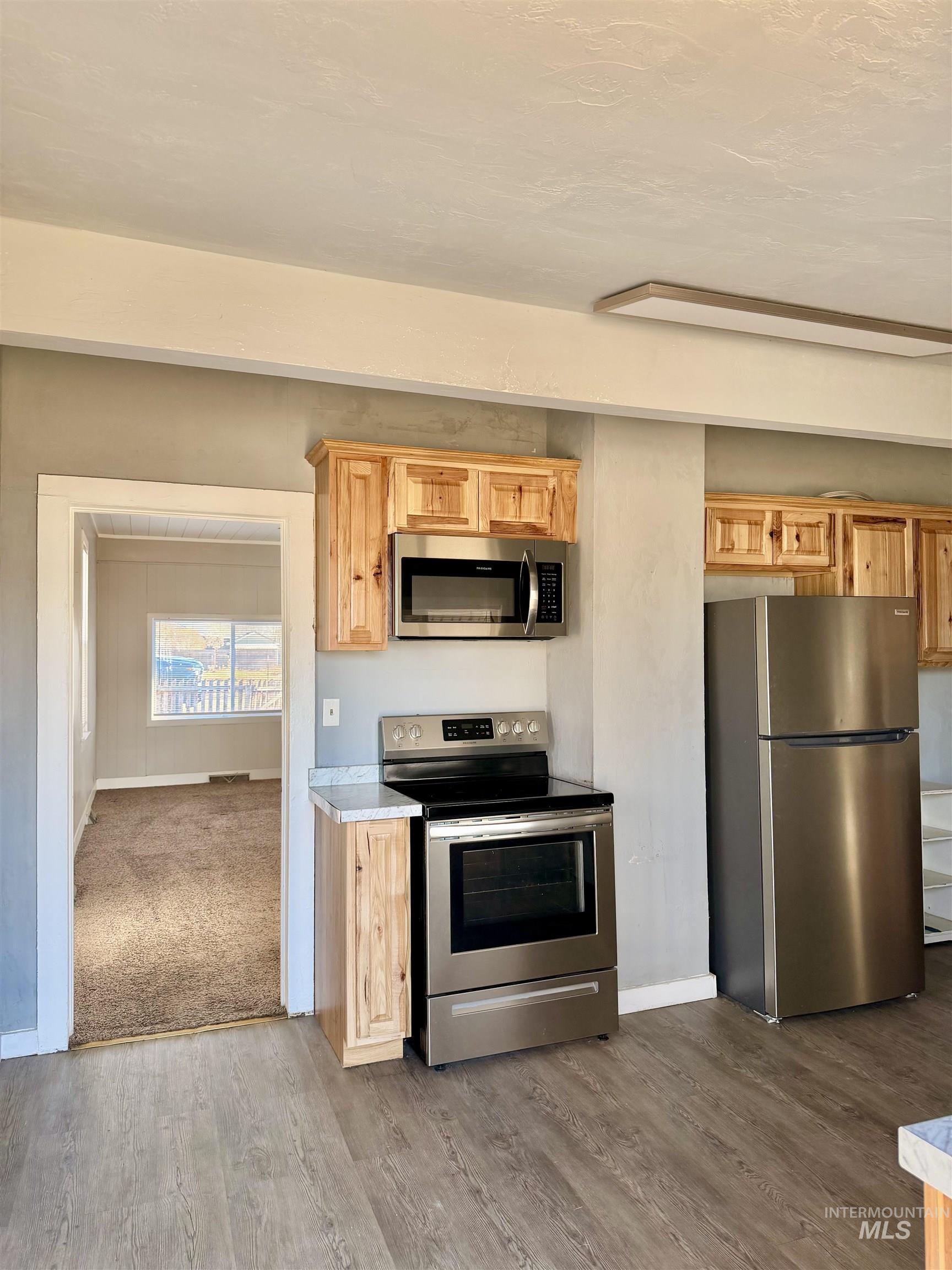 478 2nd St West, Hansen, Idaho 83334, 2 Bedrooms, 1 Bathroom, Residential For Sale, Price $230,000,MLS 98974247