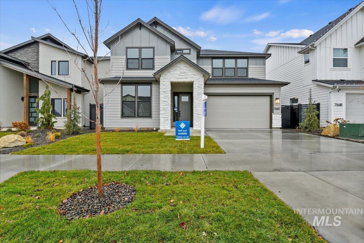7660 W Old School St, Meridian, Idaho 83646, 4 Bedrooms, 2.5 Bathrooms, Residential For Sale, Price $699,900,MLS 98974250