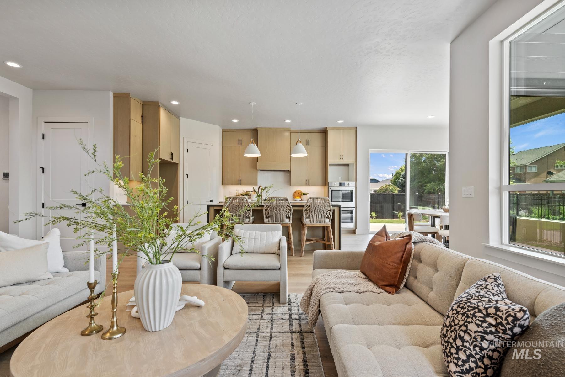 7660 W Old School St, Meridian, Idaho 83646, 4 Bedrooms, 2.5 Bathrooms, Residential For Sale, Price $719,900,MLS 98974250