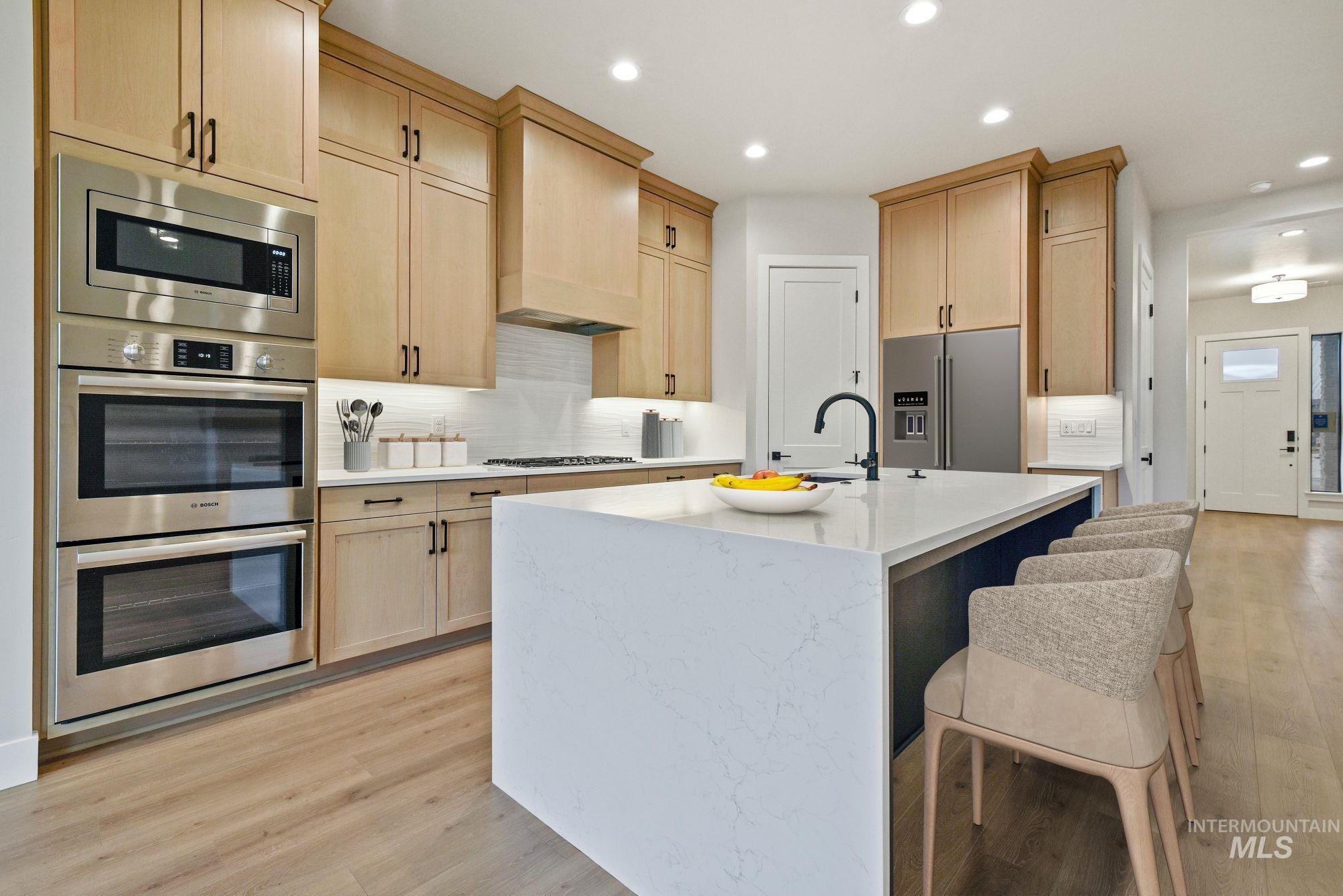 7660 W Old School St, Meridian, Idaho 83646, 4 Bedrooms, 2.5 Bathrooms, Residential For Sale, Price $719,900,MLS 98974250