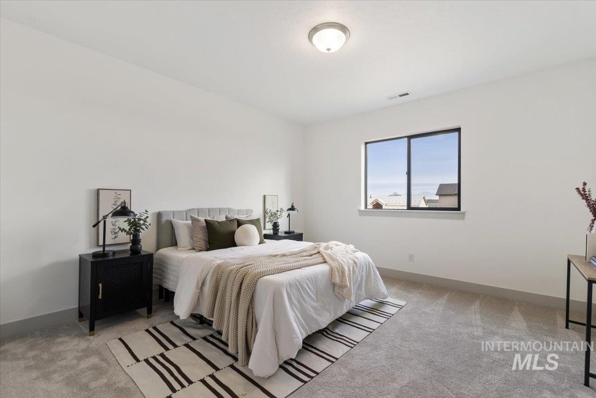 7580 W Old School St, Meridian, Idaho 83646, 5 Bedrooms, 2.5 Bathrooms, Residential For Sale, Price $754,800,MLS 98974255