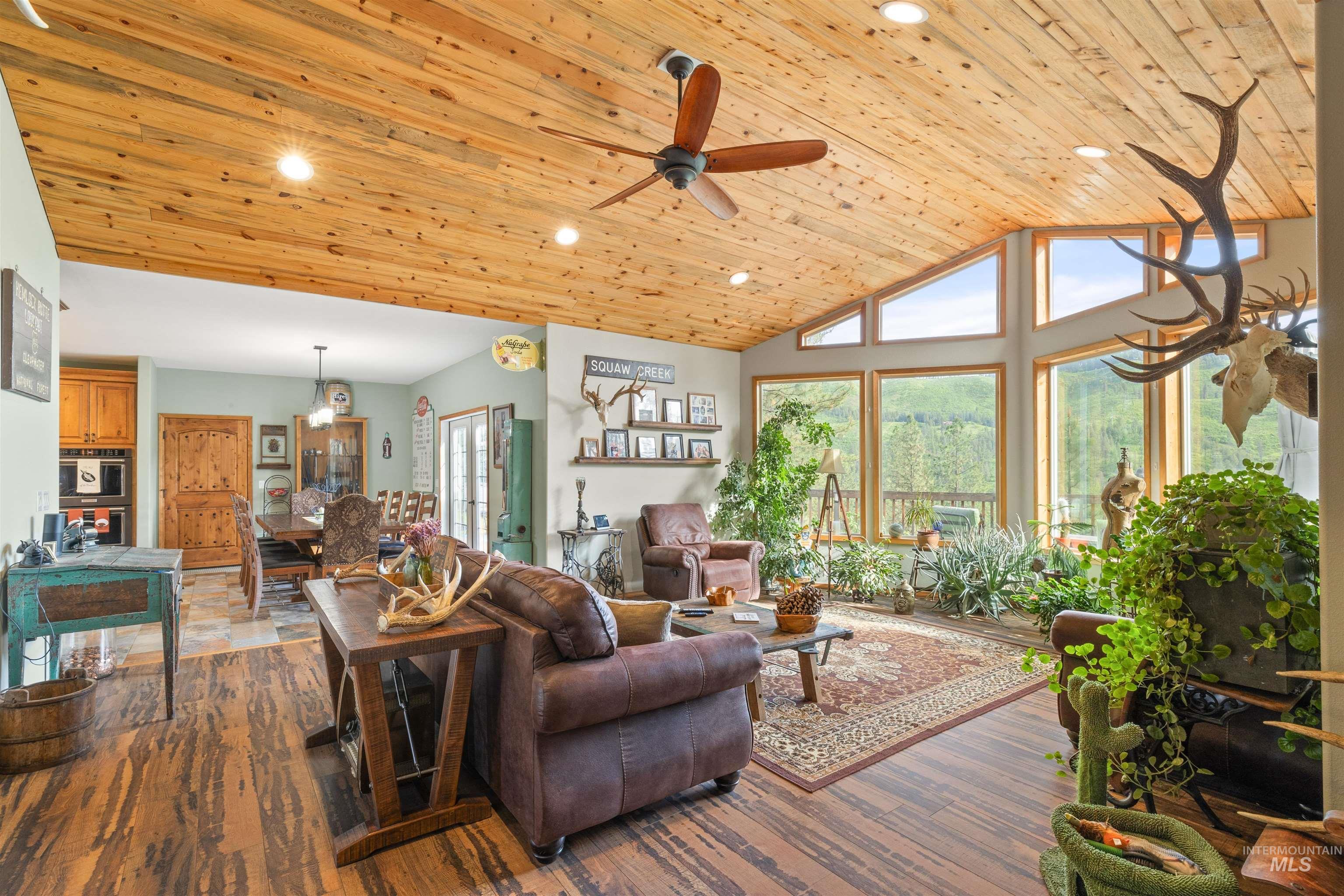 643 Adams Road, Orofino, Idaho 83544, 2 Bedrooms, 3 Bathrooms, Residential For Sale, Price $699,999,MLS 98974256