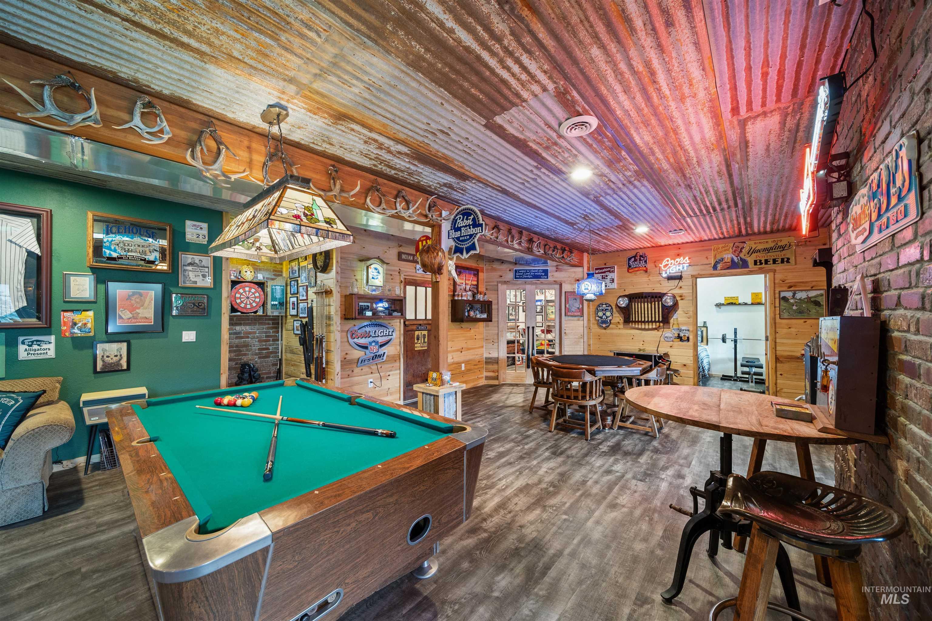 643 Adams Road, Orofino, Idaho 83544, 2 Bedrooms, 3 Bathrooms, Residential For Sale, Price $699,999,MLS 98974256