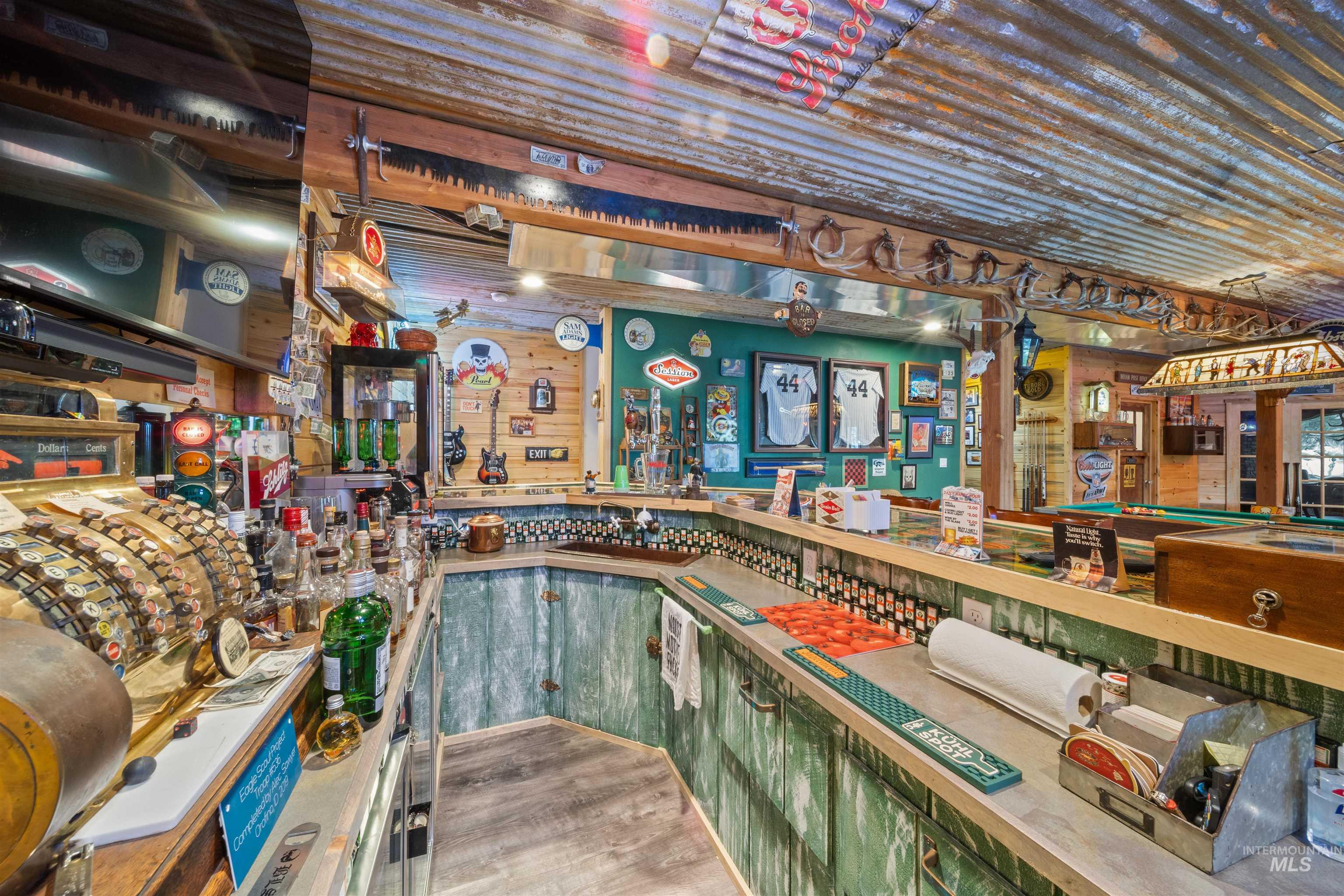 643 Adams Road, Orofino, Idaho 83544, 2 Bedrooms, 3 Bathrooms, Residential For Sale, Price $699,999,MLS 98974256