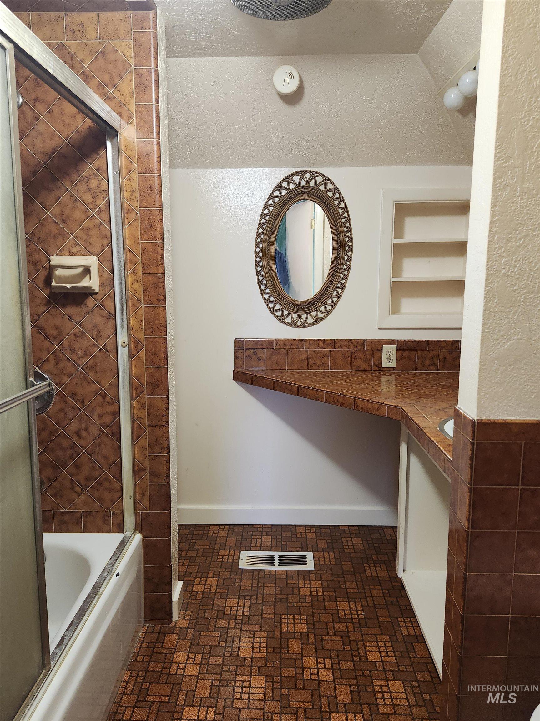 111 S Elder, Nampa, Idaho 83686, 2 Bedrooms, 2 Bathrooms, Residential For Sale, Price $350,000,MLS 98974257