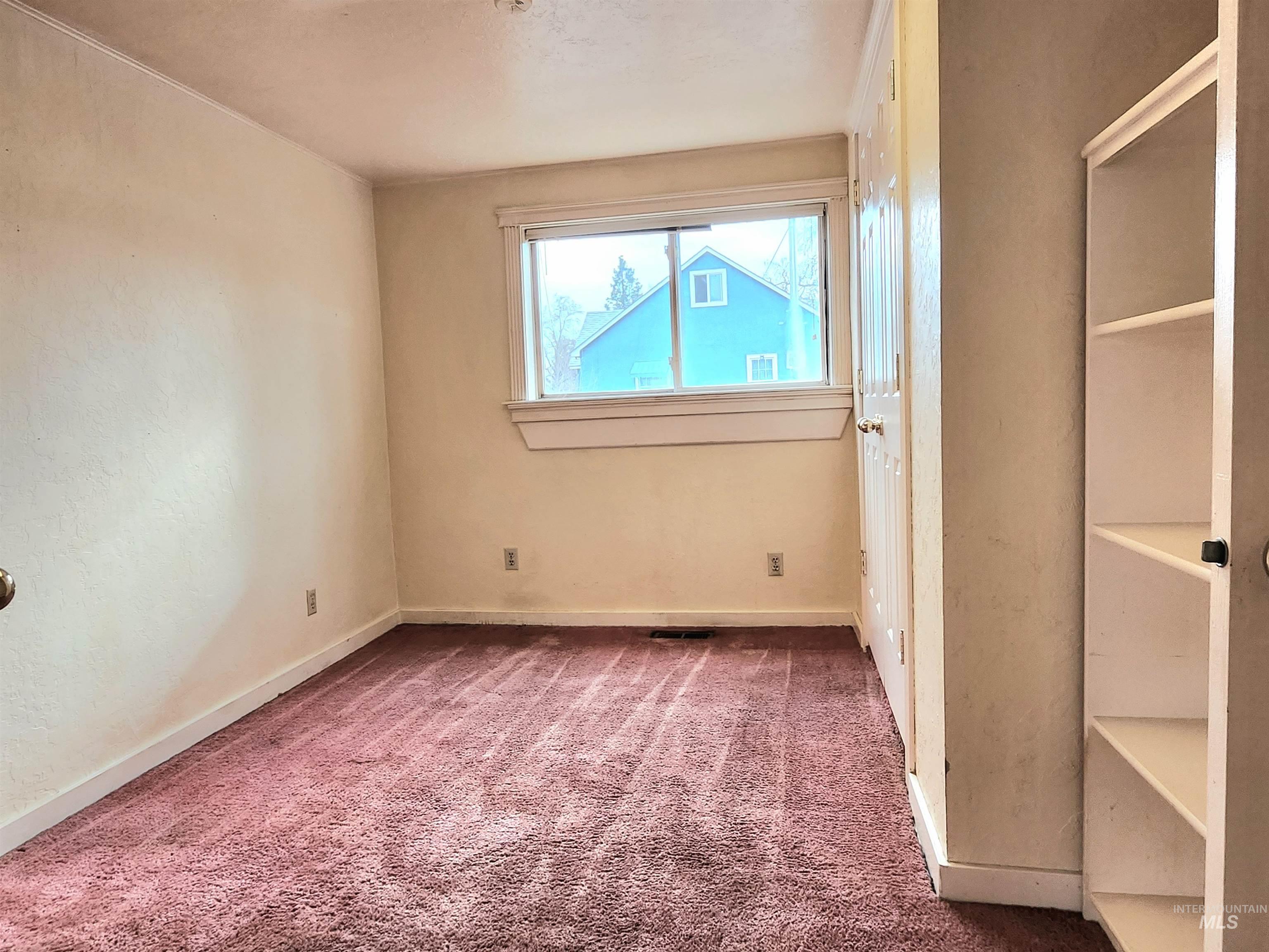 111 S Elder St, Nampa, Idaho 83686, 2 Bedrooms, 2 Bathrooms, Residential For Sale, Price $350,000, 98974257