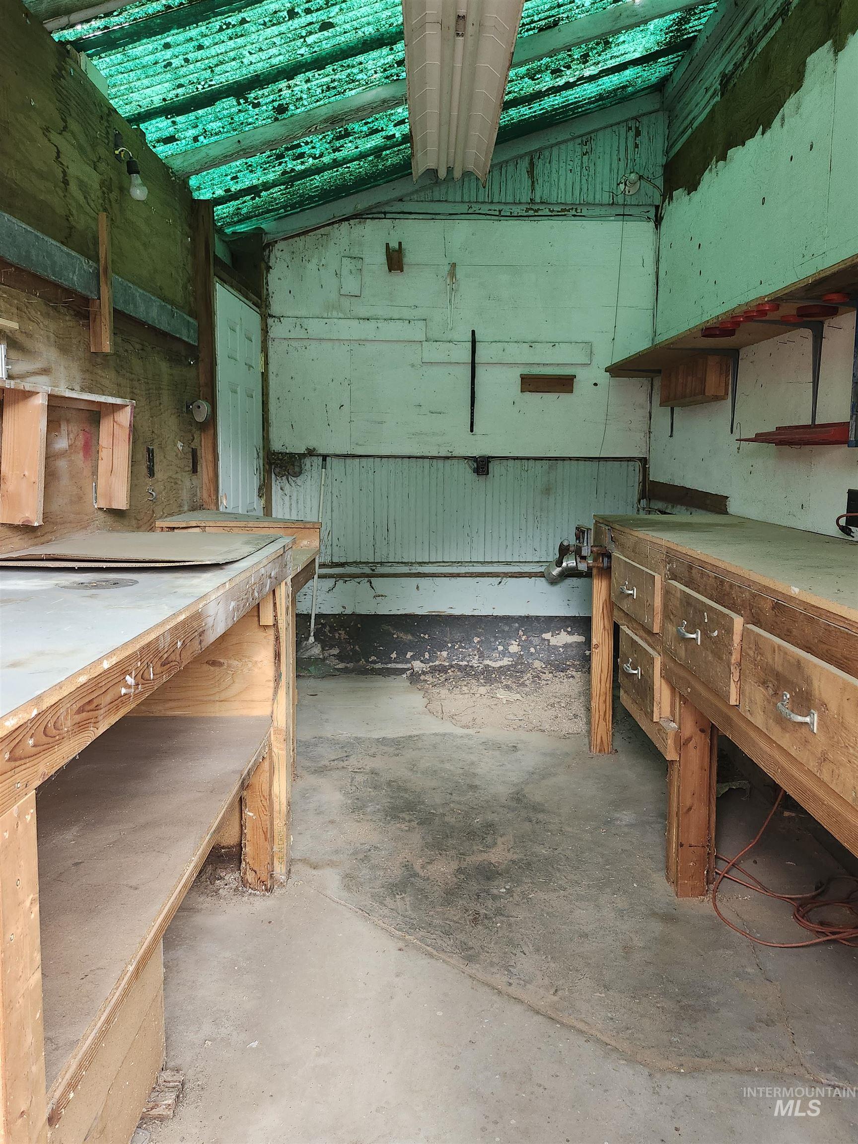 111 S Elder St, Nampa, Idaho 83686, 2 Bedrooms, 2 Bathrooms, Residential For Sale, Price $350,000, 98974257