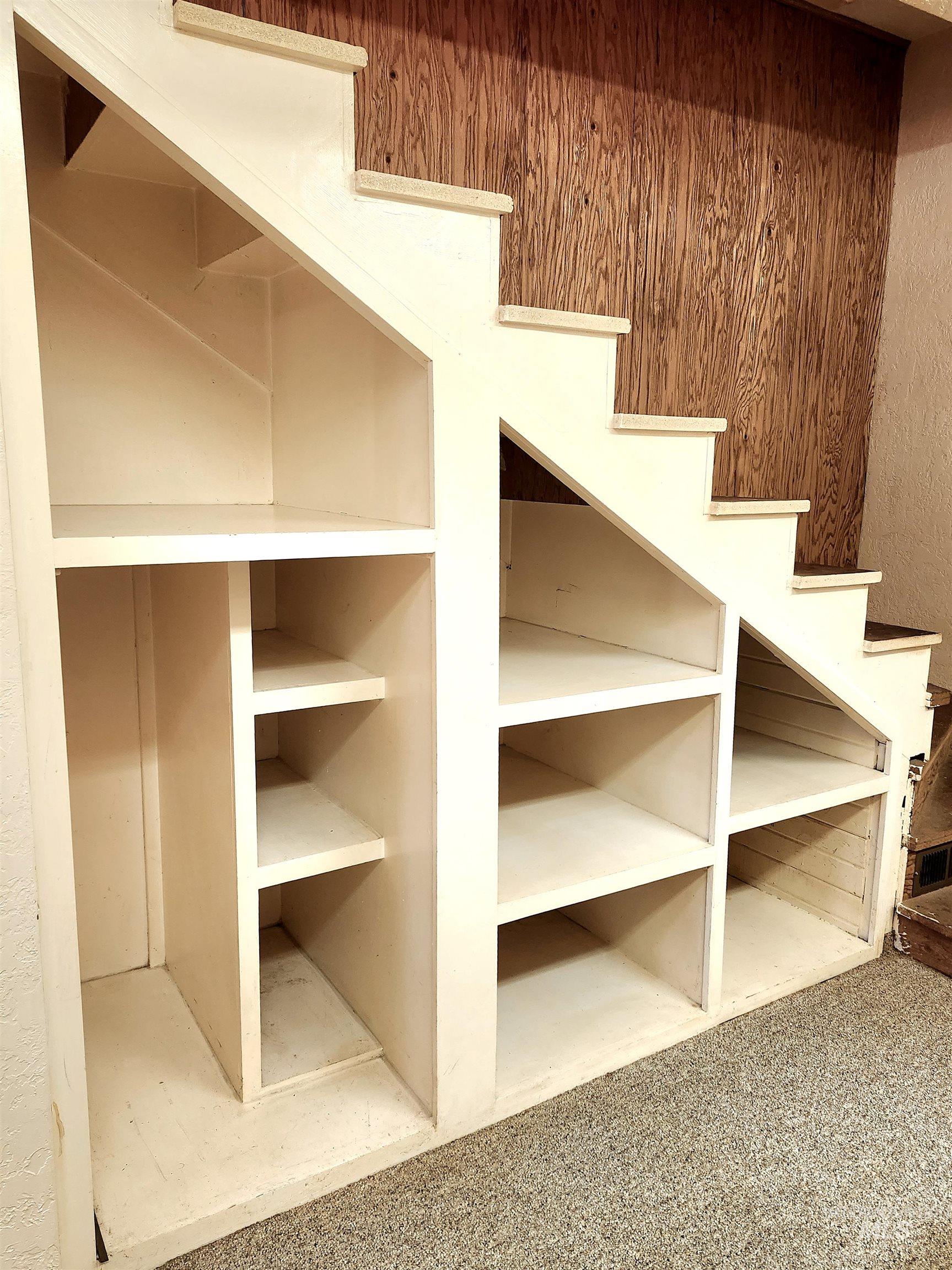 111 S Elder St, Nampa, Idaho 83686, 2 Bedrooms, 2 Bathrooms, Residential For Sale, Price $350,000, 98974257