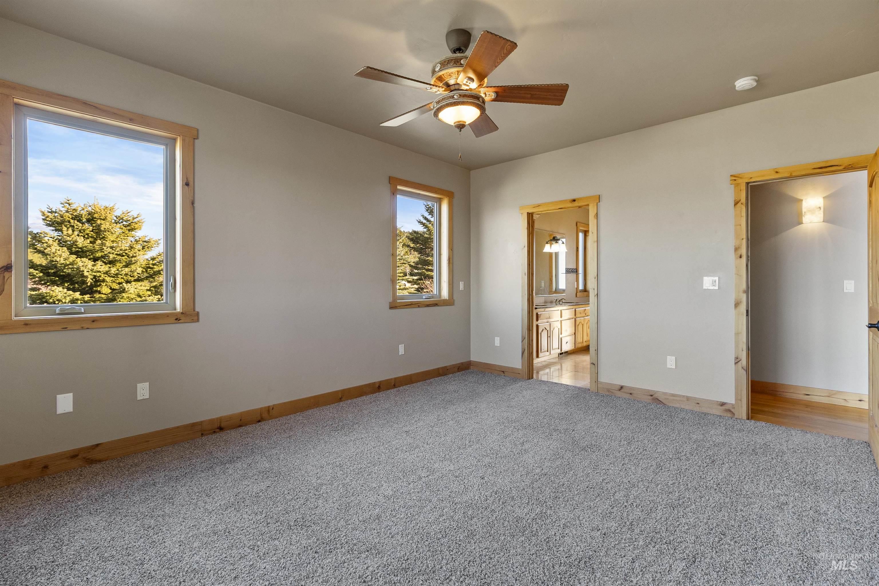 1031 Prairie Ln, Moscow, Idaho 83843, 3 Bedrooms, 2 Bathrooms, Residential For Sale, Price $1,085,000,MLS 98974263