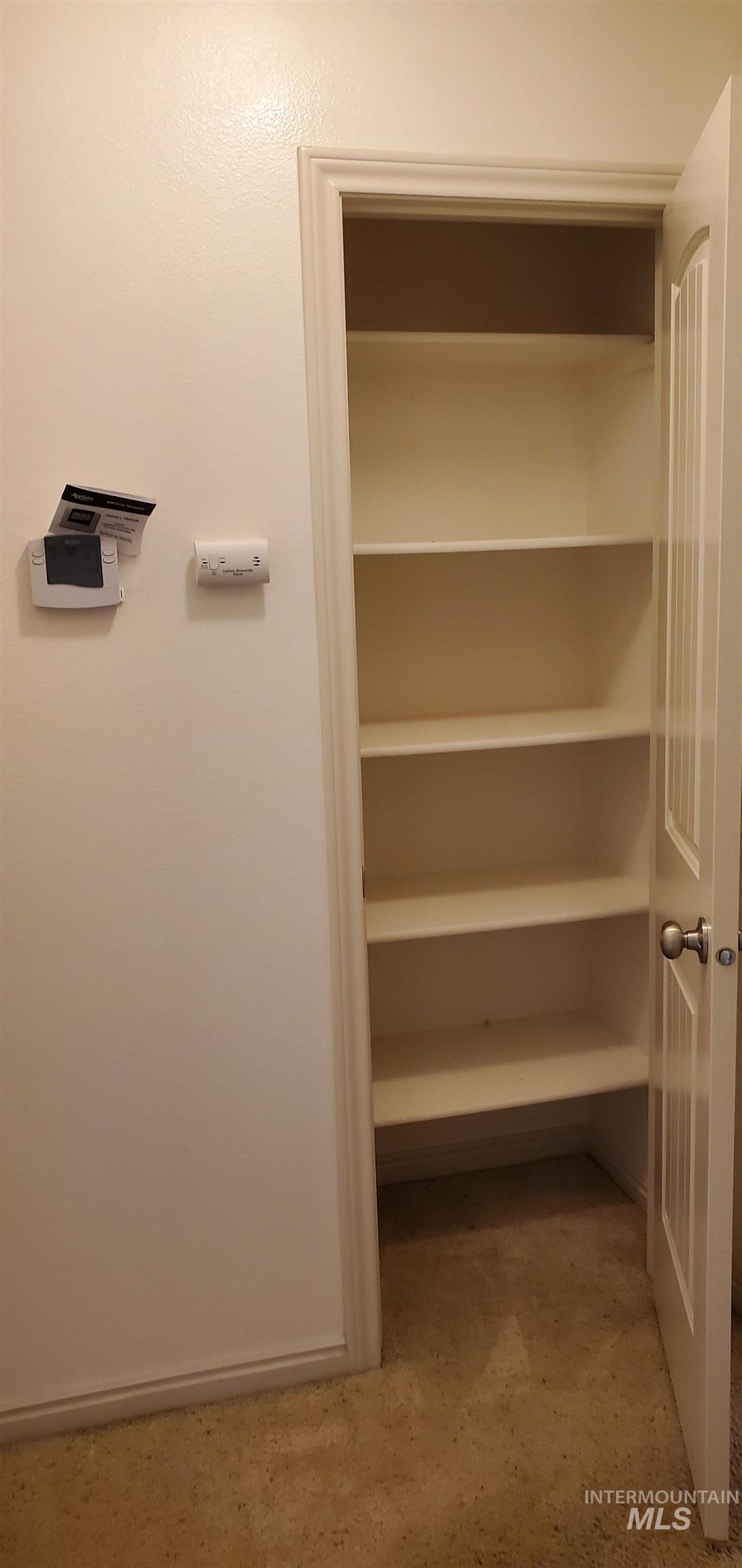 1000 N Rodeo St, Parma, Idaho 83660, 3 Bedrooms, 2.5 Bathrooms, Residential For Sale, Price $375,000, 98974265