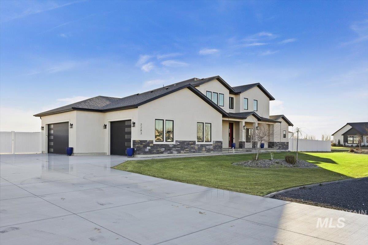 2283 E 4092 N, Filer, Idaho 83328, 5 Bedrooms, 2.5 Bathrooms, Residential For Sale, Price $799,000,MLS 98974267