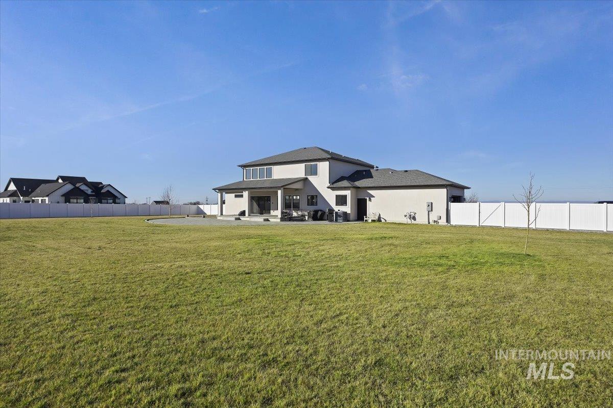 2283 E 4092 N, Filer, Idaho 83328, 5 Bedrooms, 2.5 Bathrooms, Residential For Sale, Price $799,000,MLS 98974267