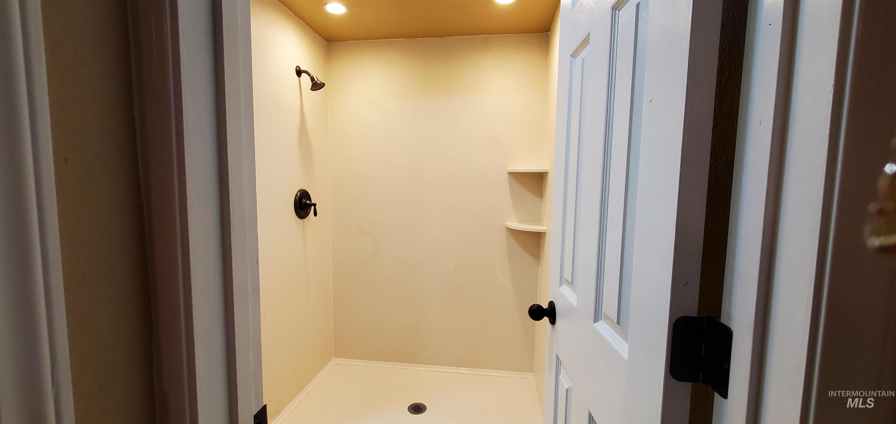 3606 E Kings Gate, Nampa, Idaho 83687, 4 Bedrooms, 3 Bathrooms, Residential For Sale, Price $625,000,MLS 98974268