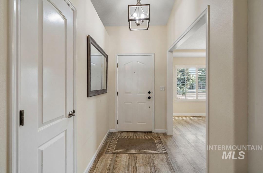 10959 W Rose Lake St, Star, Idaho 83669, 3 Bedrooms, 2 Bathrooms, Residential For Sale, Price $475,000,MLS 98974271