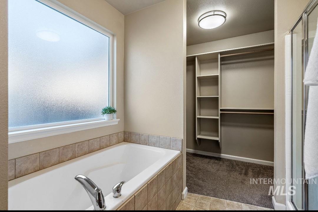 10959 W Rose Lake St, Star, Idaho 83669, 3 Bedrooms, 2 Bathrooms, Residential For Sale, Price $475,000,MLS 98974271