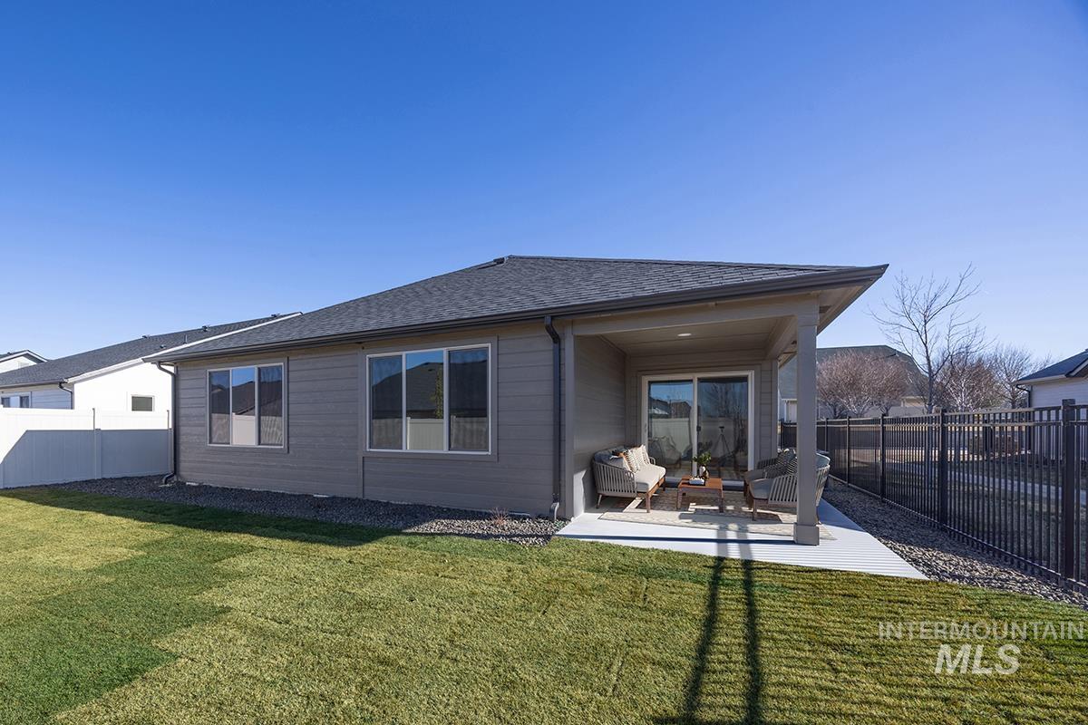 6983 S Skybreak Lane, Meridian, Idaho 83642, 3 Bedrooms, 2 Bathrooms, Residential For Sale, Price $512,300, 98974274