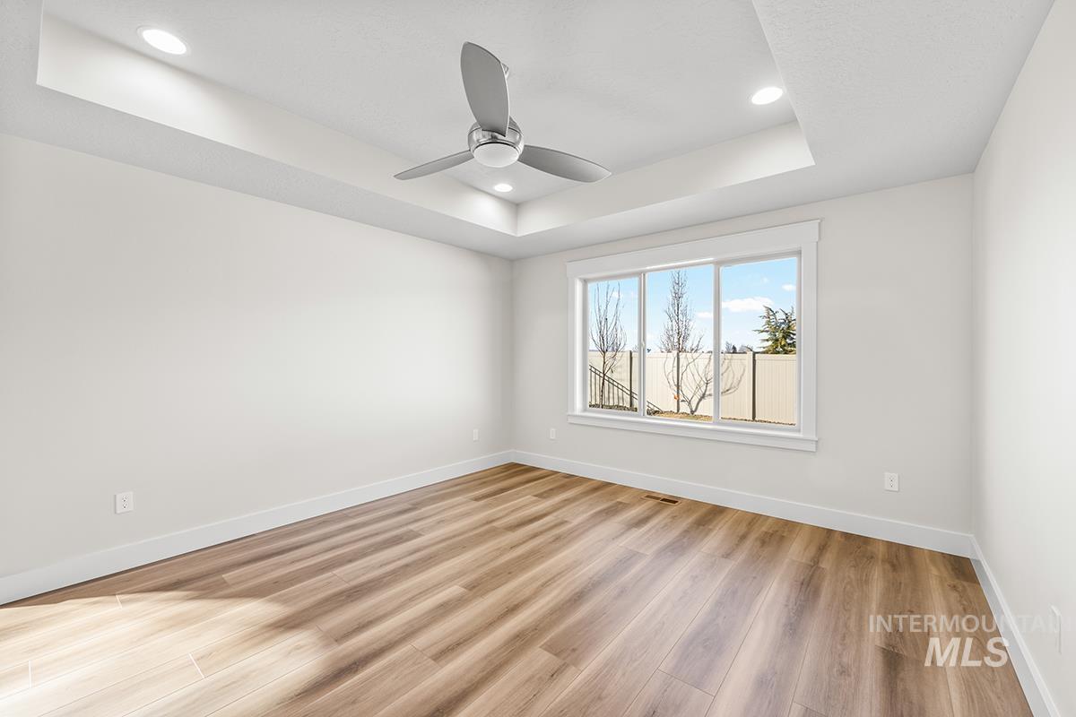 6983 S Skybreak Lane, Meridian, Idaho 83642, 3 Bedrooms, 2 Bathrooms, Residential For Sale, Price $512,300,MLS 98974274