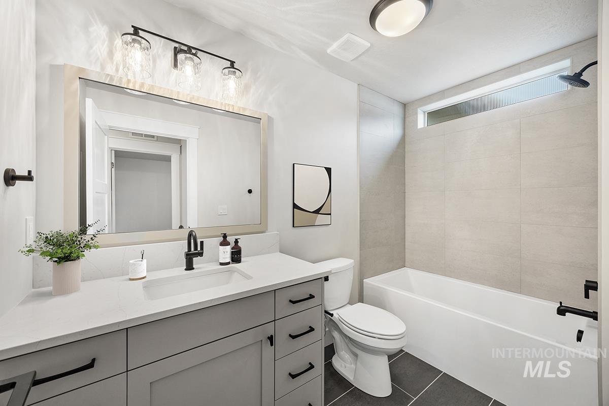 7016 S Cascabel Lane, Meridian, Idaho 83642, 3 Bedrooms, 2 Bathrooms, Residential For Sale, Price $500,800,MLS 98974275