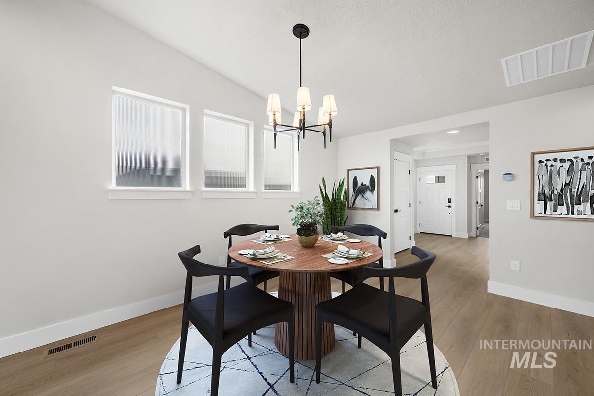 7016 S Cascabel Lane, Meridian, Idaho 83642, 3 Bedrooms, 2 Bathrooms, Residential For Sale, Price $500,800,MLS 98974275