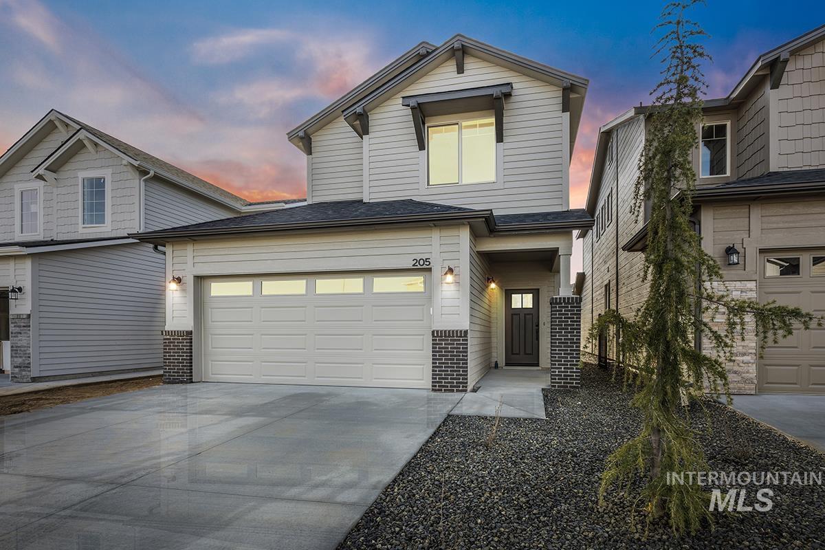 205 W Broyhill St., Meridian, Idaho 83642, 4 Bedrooms, 2.5 Bathrooms, Residential For Sale, Price $465,800,MLS 98974276