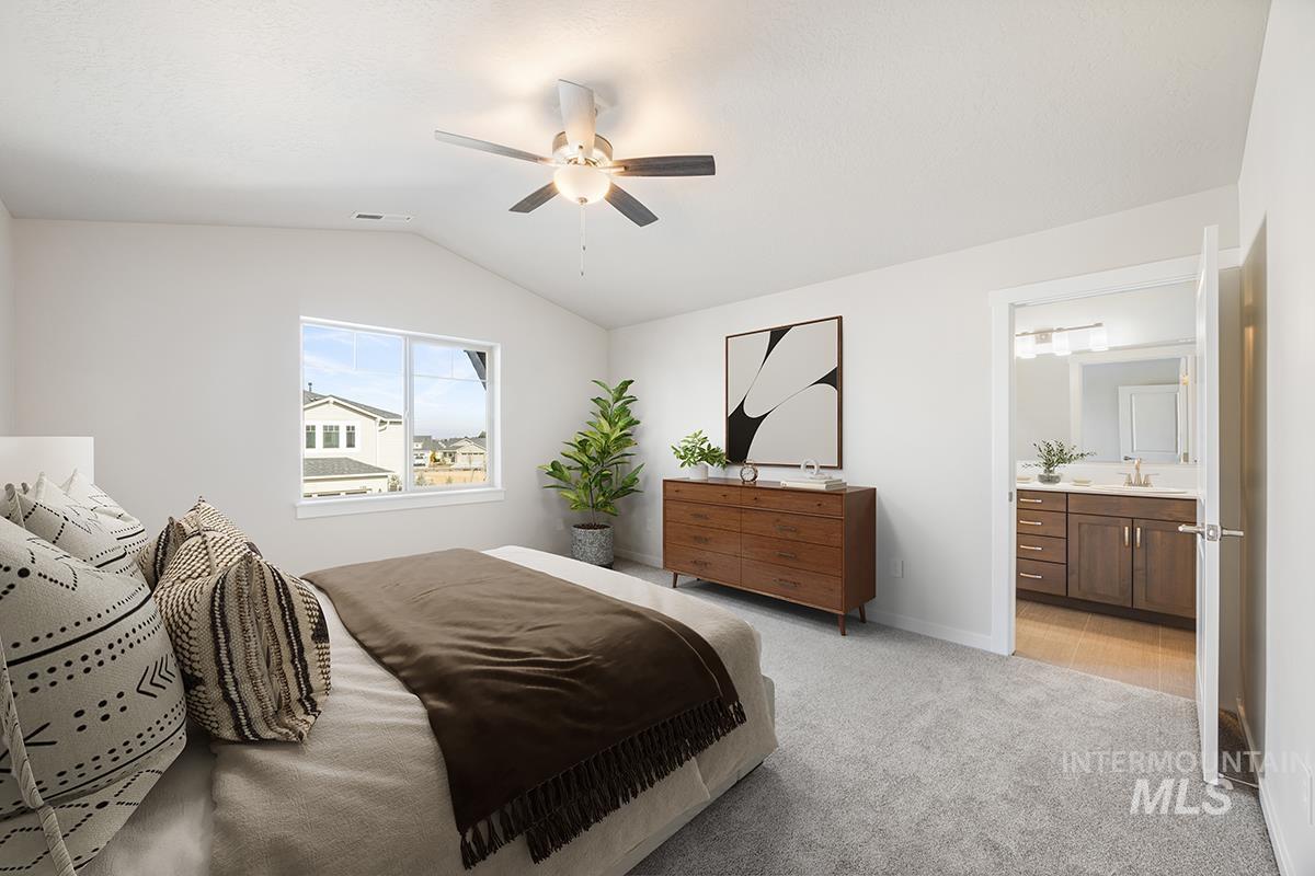 205 W Broyhill St., Meridian, Idaho 83642, 4 Bedrooms, 2.5 Bathrooms, Residential For Sale, Price $465,800,MLS 98974276