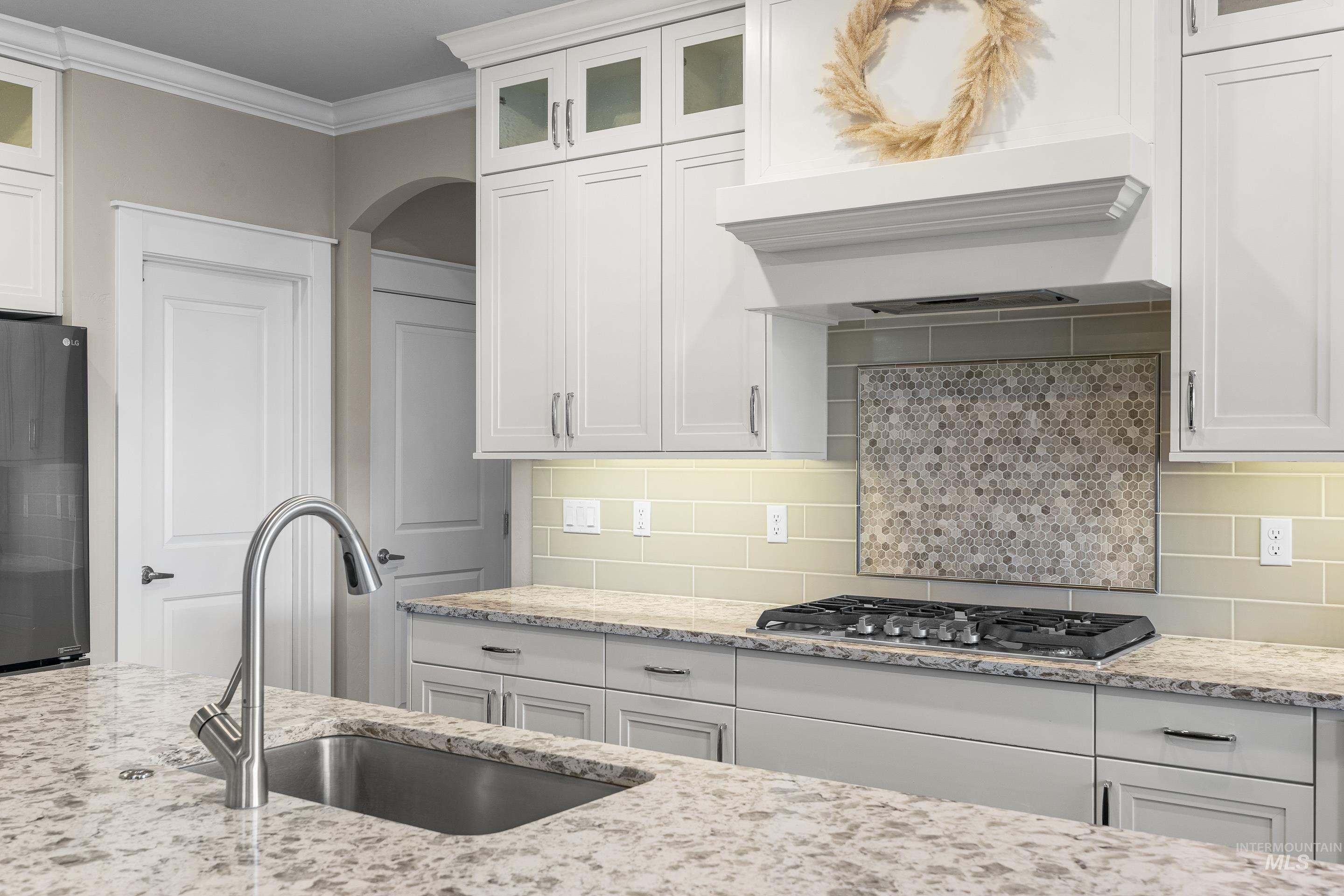 5952 N Bolsena Ave, Meridian, Idaho 83646, 5 Bedrooms, 3.5 Bathrooms, Residential For Sale, Price $899,900,MLS 98974277