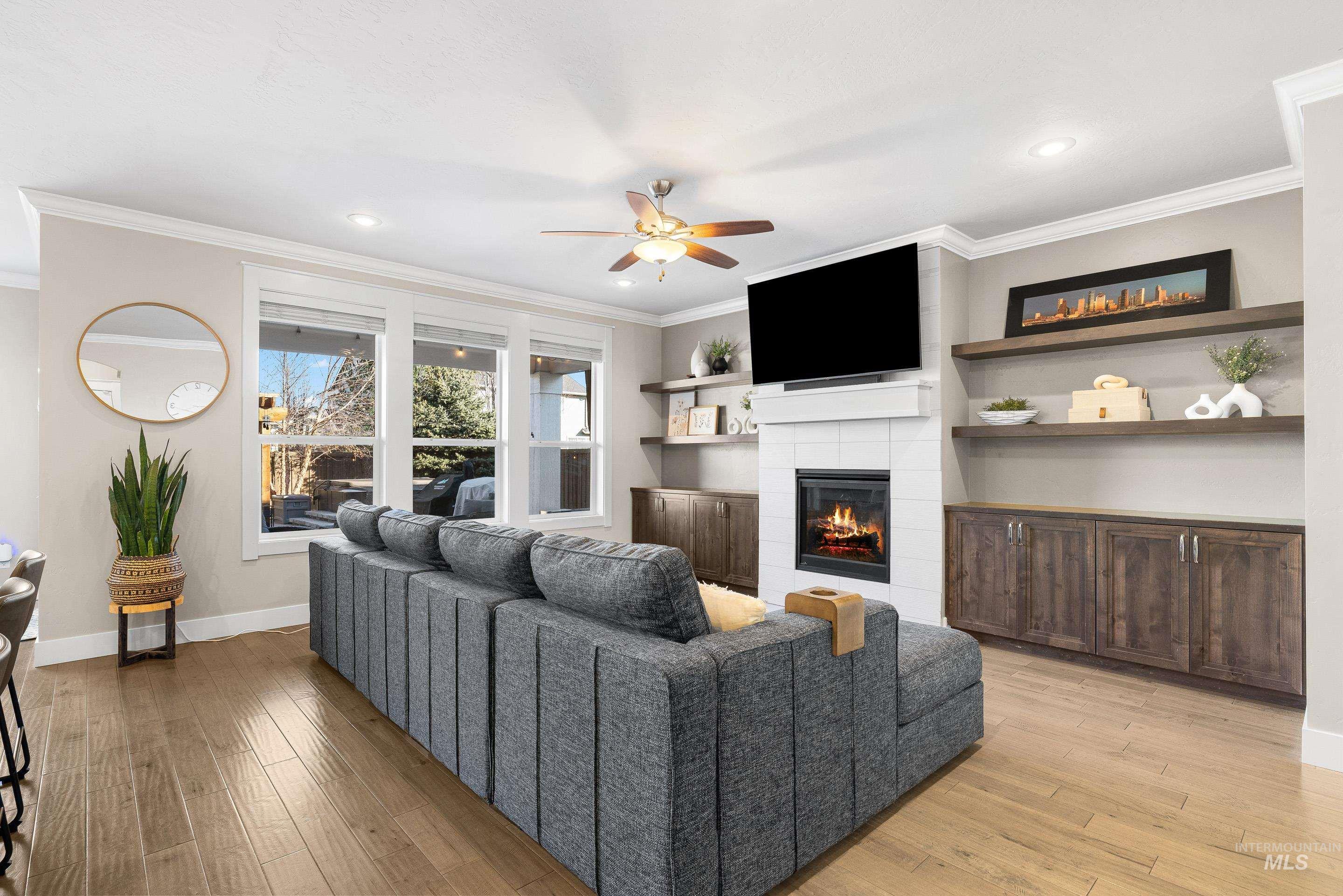 5952 N Bolsena Ave, Meridian, Idaho 83646, 5 Bedrooms, 3.5 Bathrooms, Residential For Sale, Price $899,900,MLS 98974277