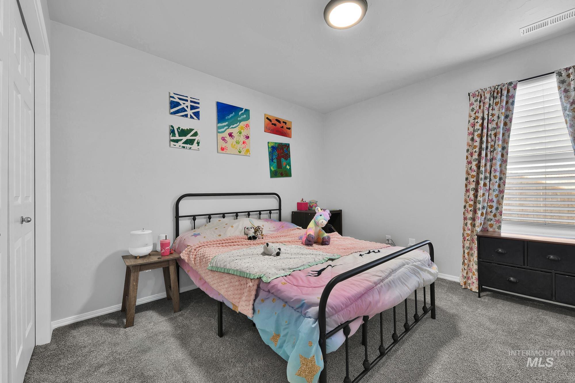 1810 N Thunderbolt St, Mountain Home, Idaho 83647, 3 Bedrooms, 2 Bathrooms, Residential For Sale, Price $355,000,MLS 98974281