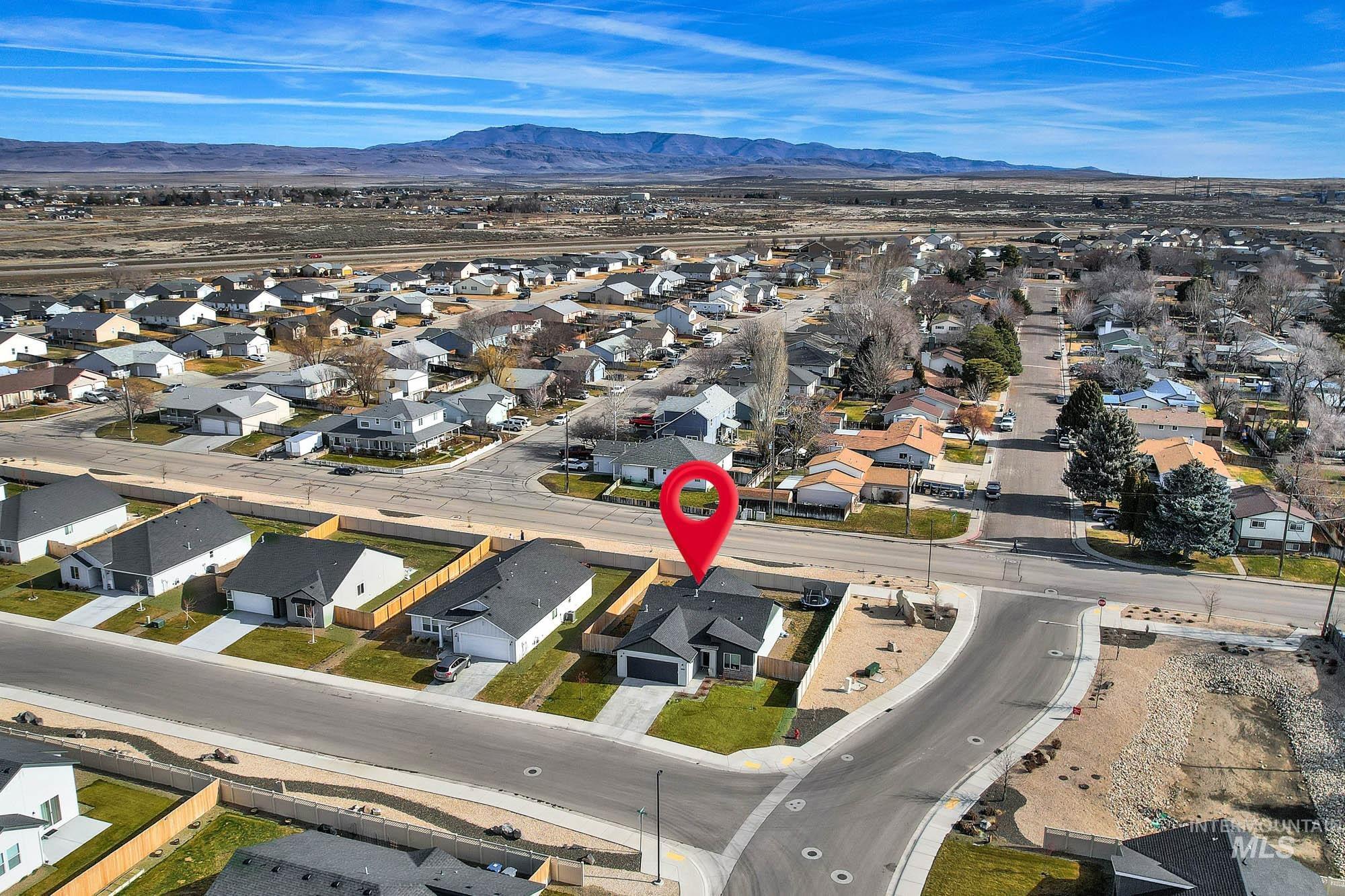 1810 N Thunderbolt St, Mountain Home, Idaho 83647, 3 Bedrooms, 2 Bathrooms, Residential For Sale, Price $355,000,MLS 98974281