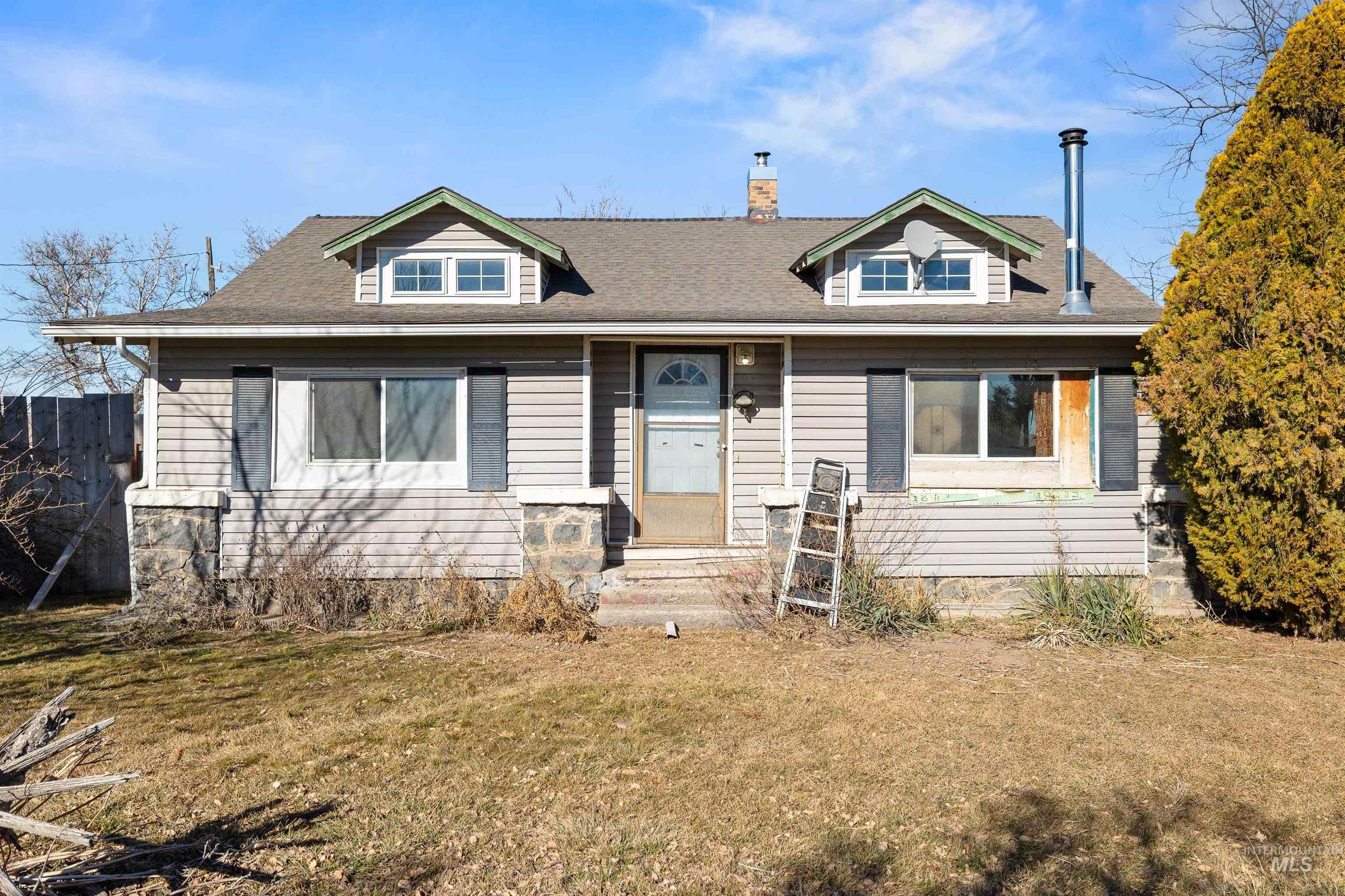 1898 E 3700 n, Filer, Idaho 83328, 2 Bedrooms, 1 Bathroom, Residential For Sale, Price $560,000,MLS 98974285