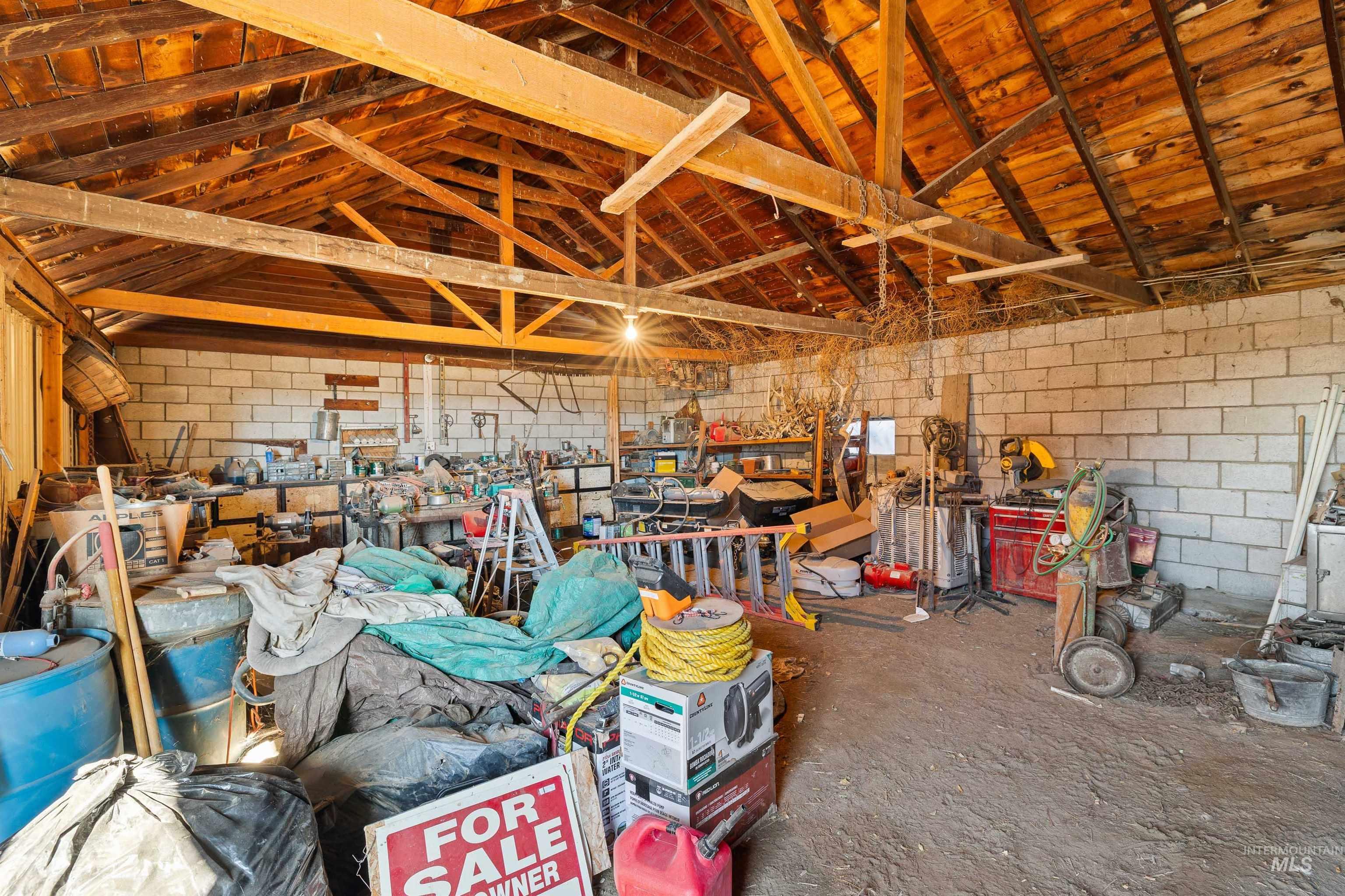 1898 E 3700 n, Filer, Idaho 83328, 2 Bedrooms, 1 Bathroom, Residential For Sale, Price $560,000,MLS 98974285