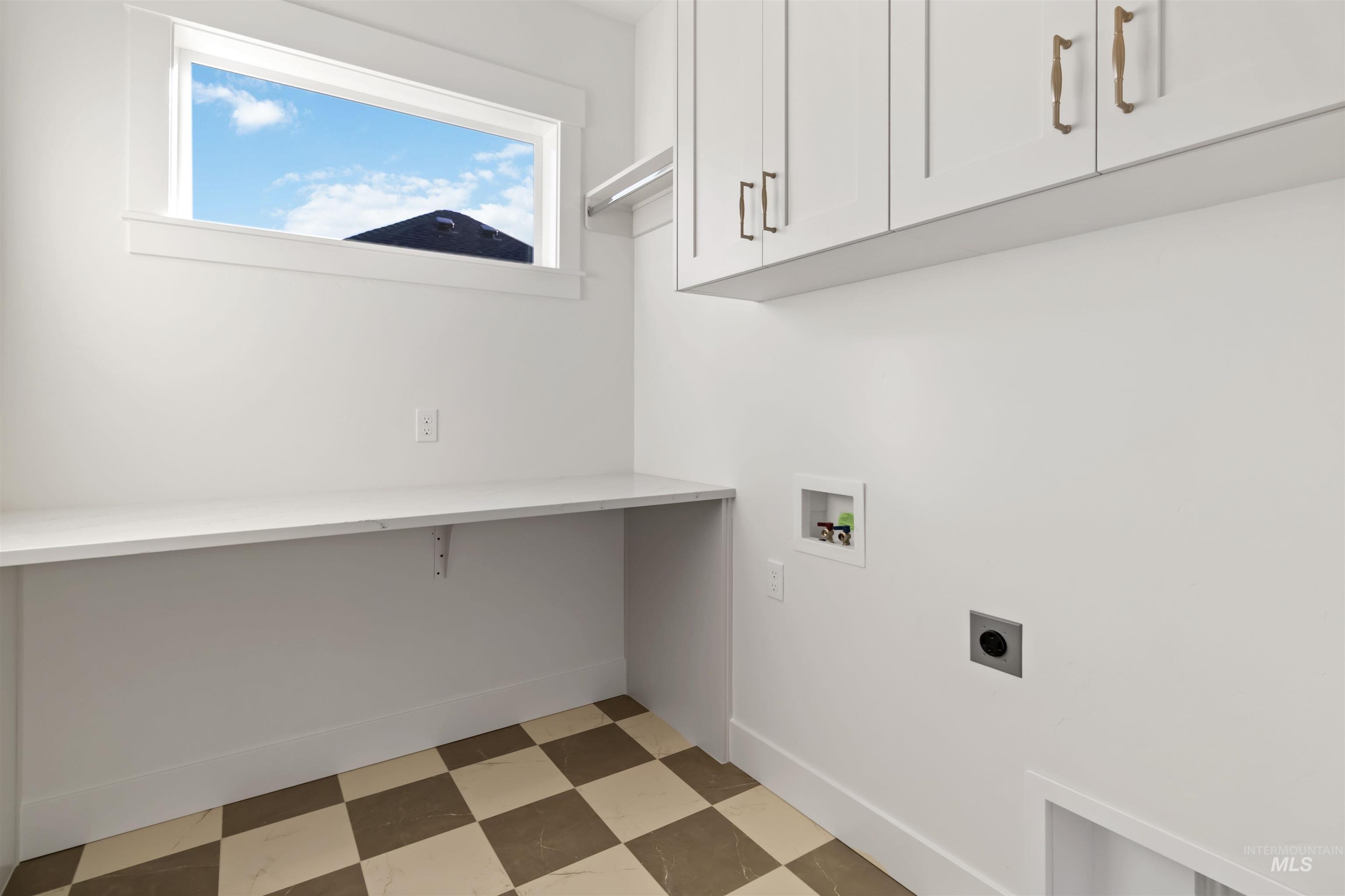 1961 E Mainacht St, Meridian, Idaho 83642, 4 Bedrooms, 2.5 Bathrooms, Residential For Sale, Price $699,900,MLS 98974286