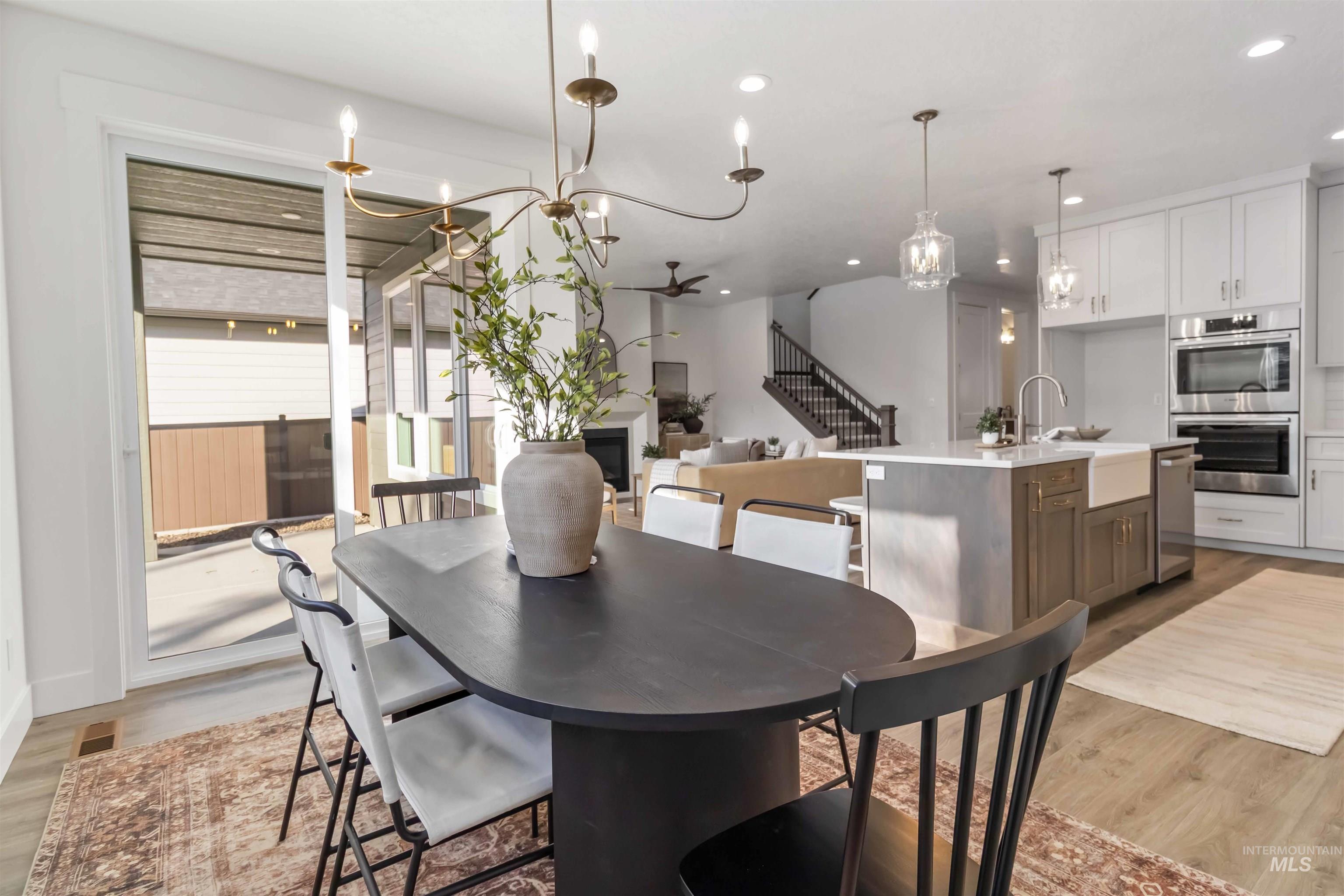 1961 E Mainacht St, Meridian, Idaho 83642, 4 Bedrooms, 2.5 Bathrooms, Residential For Sale, Price $699,900,MLS 98974286