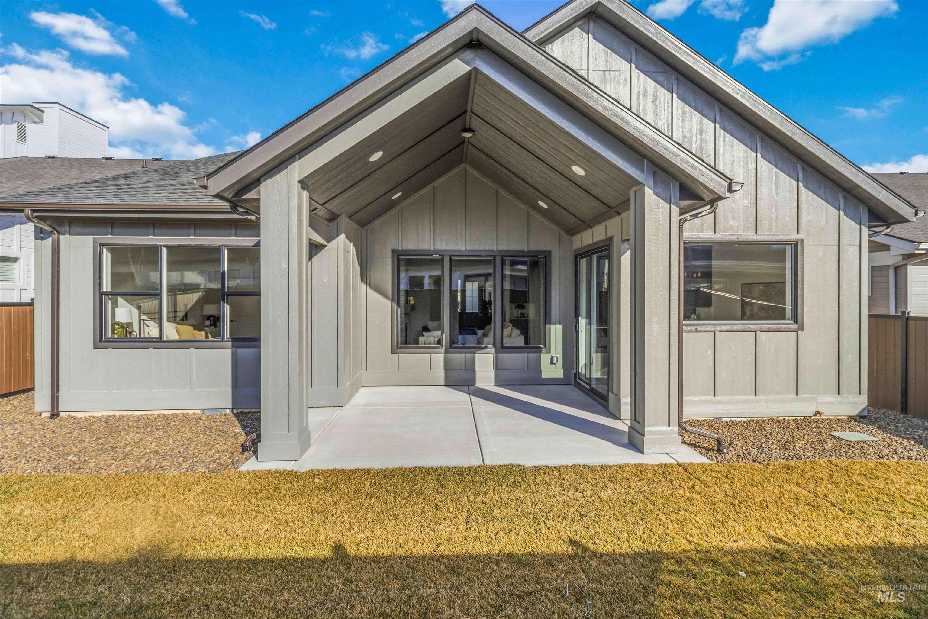 2017 E Brace St, Meridian, Idaho 83642, 3 Bedrooms, 2 Bathrooms, Residential For Sale, Price $624,900,MLS 98974287