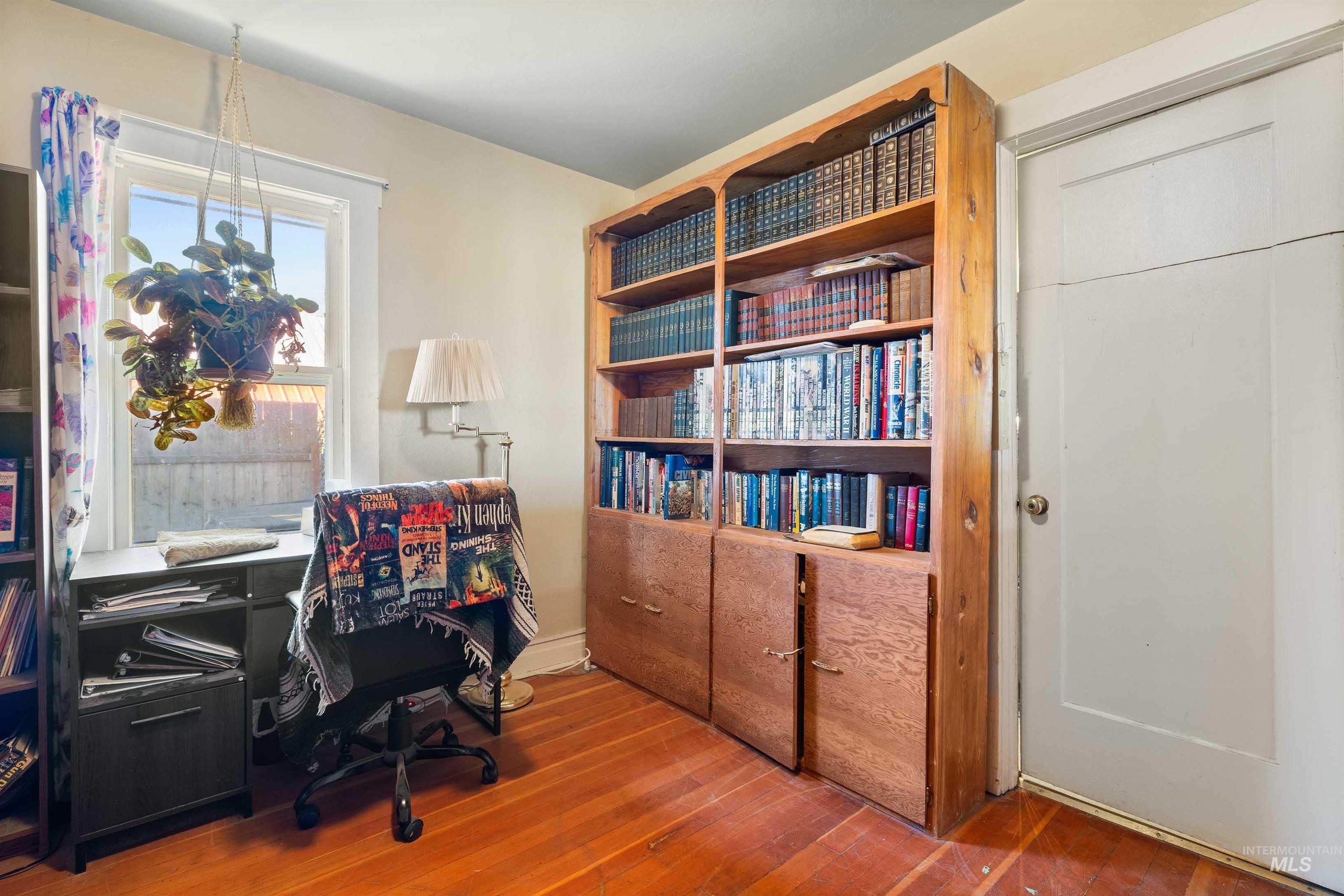 1898 E 3700 N, Filer, Idaho 83328, 2 Bedrooms, 1 Bathroom, Farm & Ranch For Sale, Price $560,000,MLS 98974288