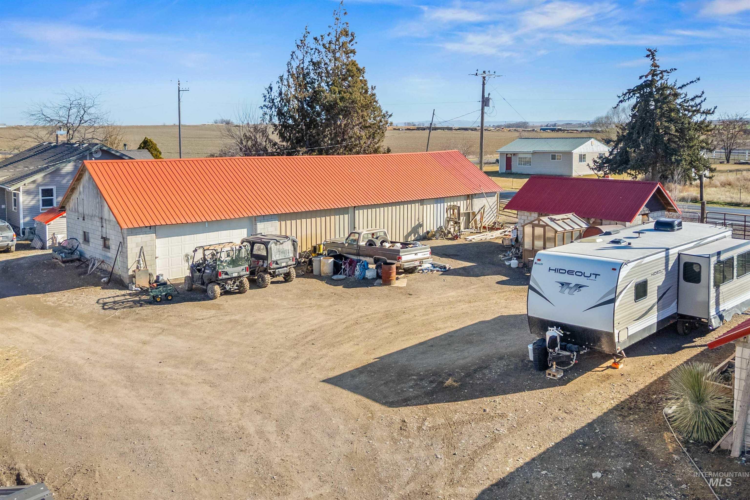 1898 E 3700 N, Filer, Idaho 83328, 2 Bedrooms, 1 Bathroom, Farm & Ranch For Sale, Price $560,000,MLS 98974288